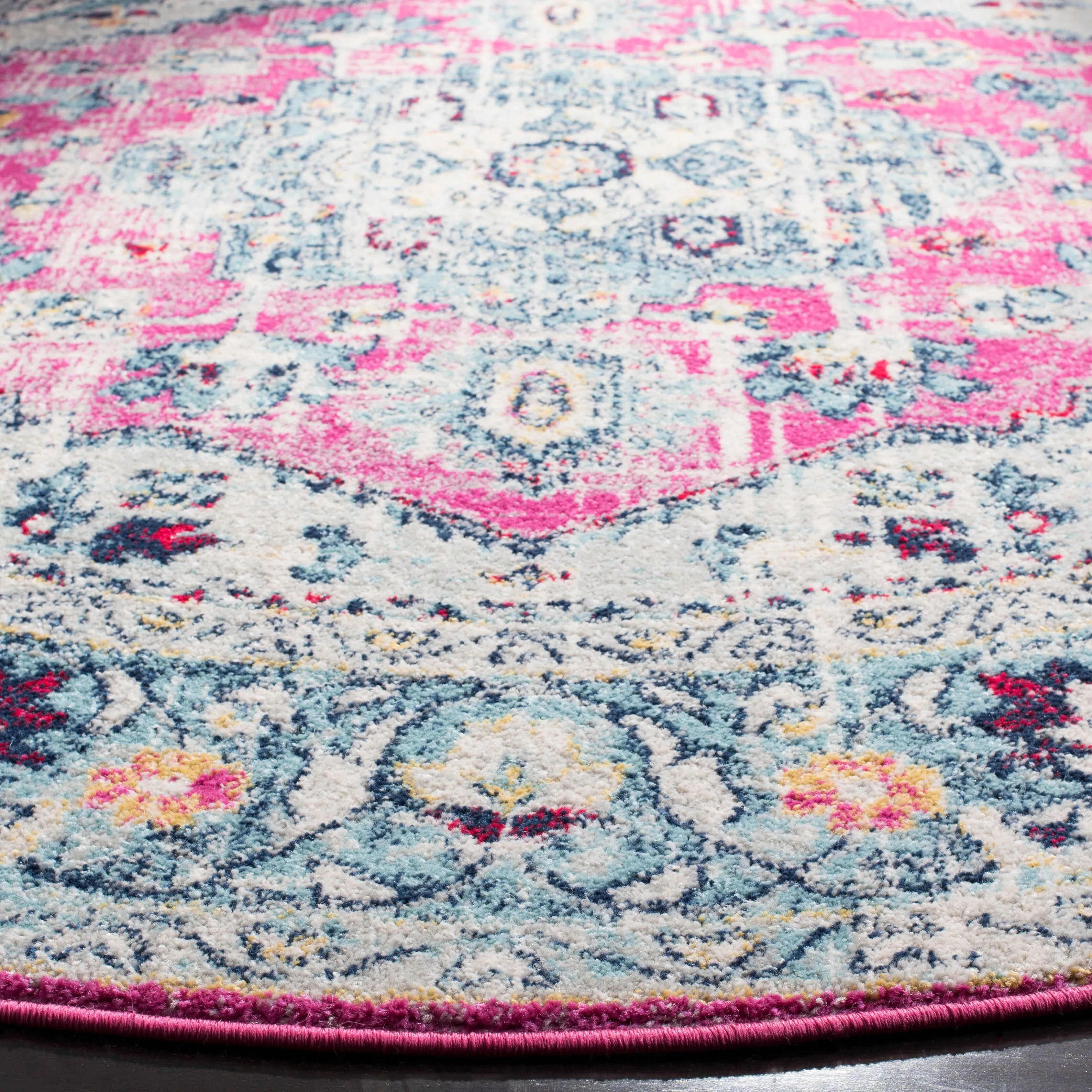 SAFAVIEH Madison Marlene Vintage Boho Oriental Medallion Rug