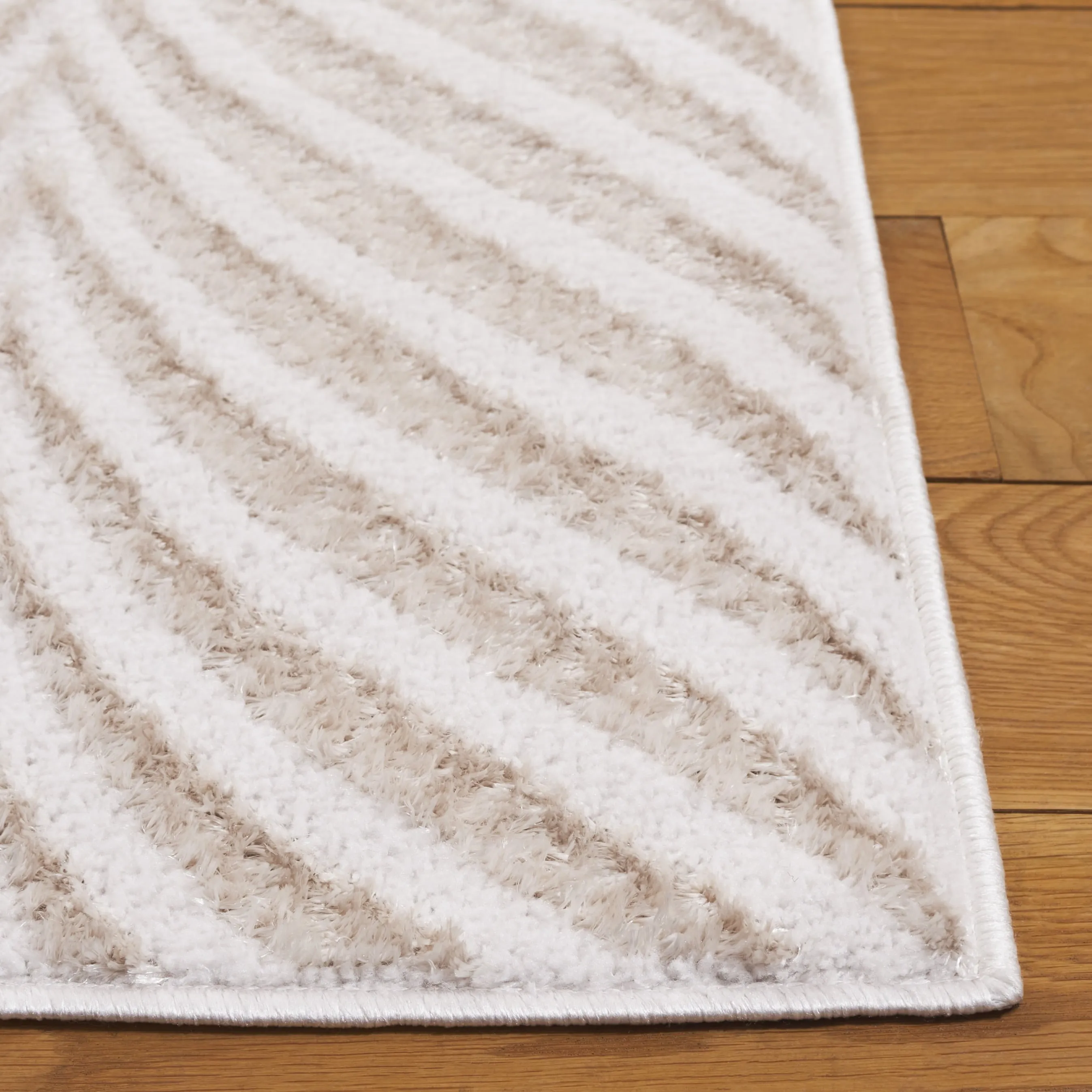 SAFAVIEH Maya Ziver Modern & Contemporary Jute Rug