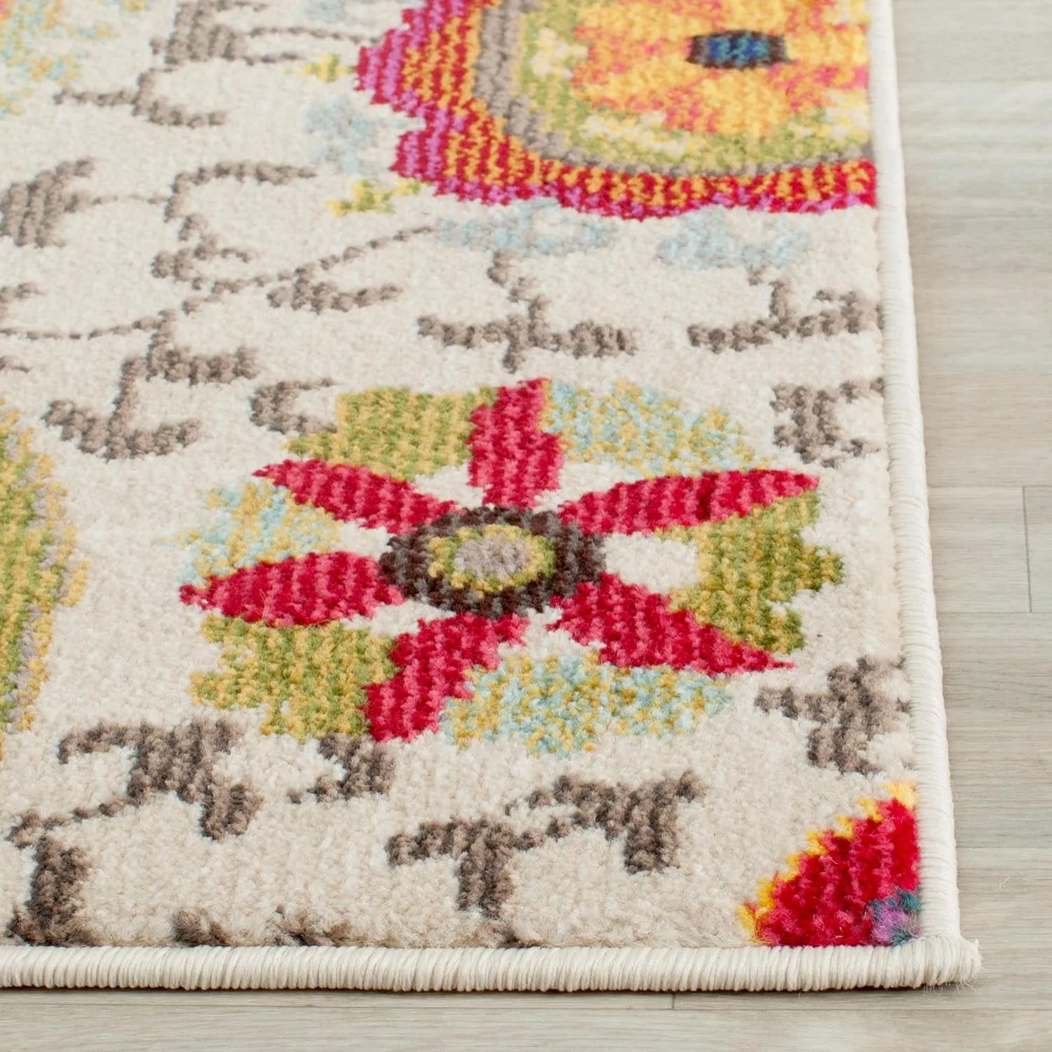SAFAVIEH Monaco Bengul Boho Rug