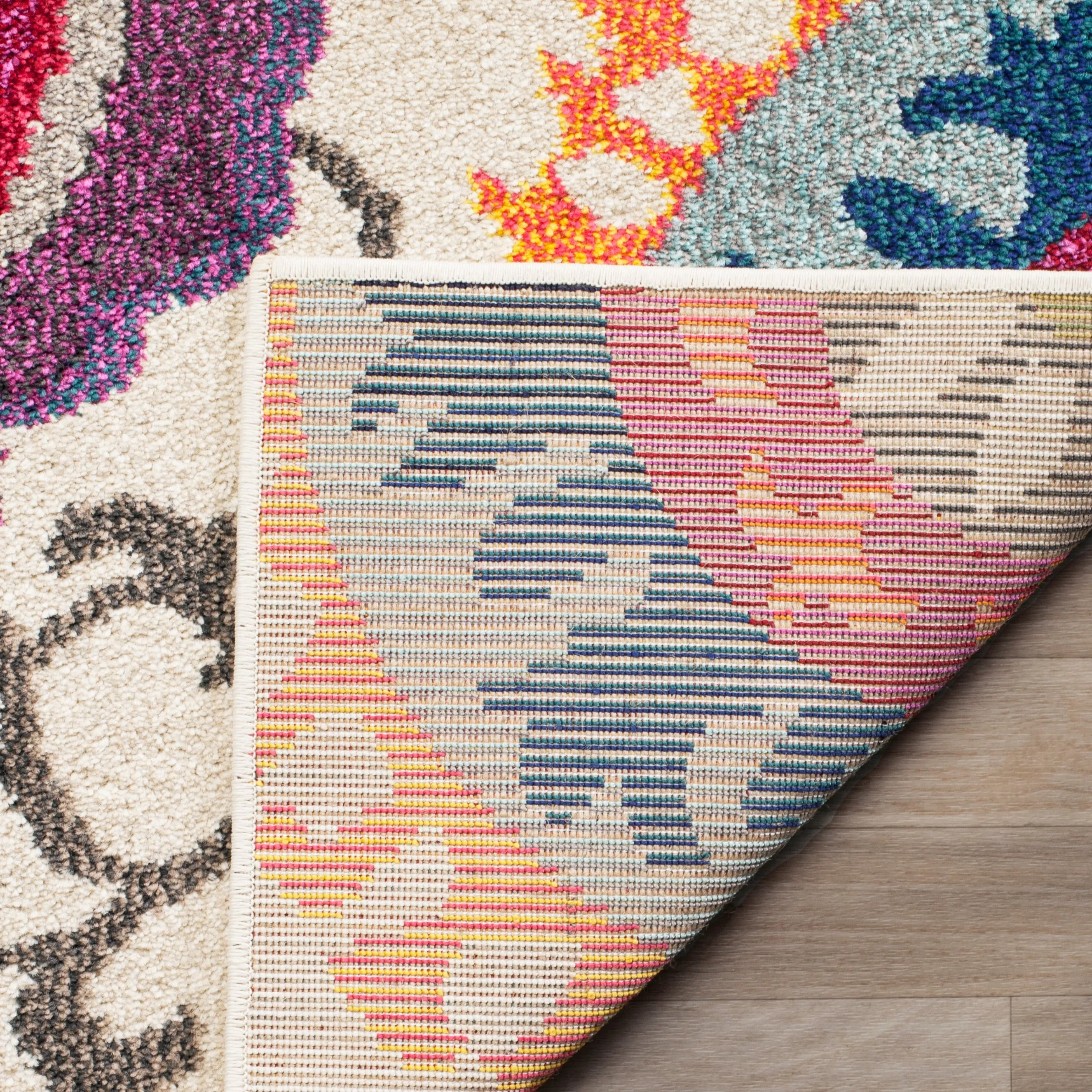 SAFAVIEH Monaco Bengul Boho Rug