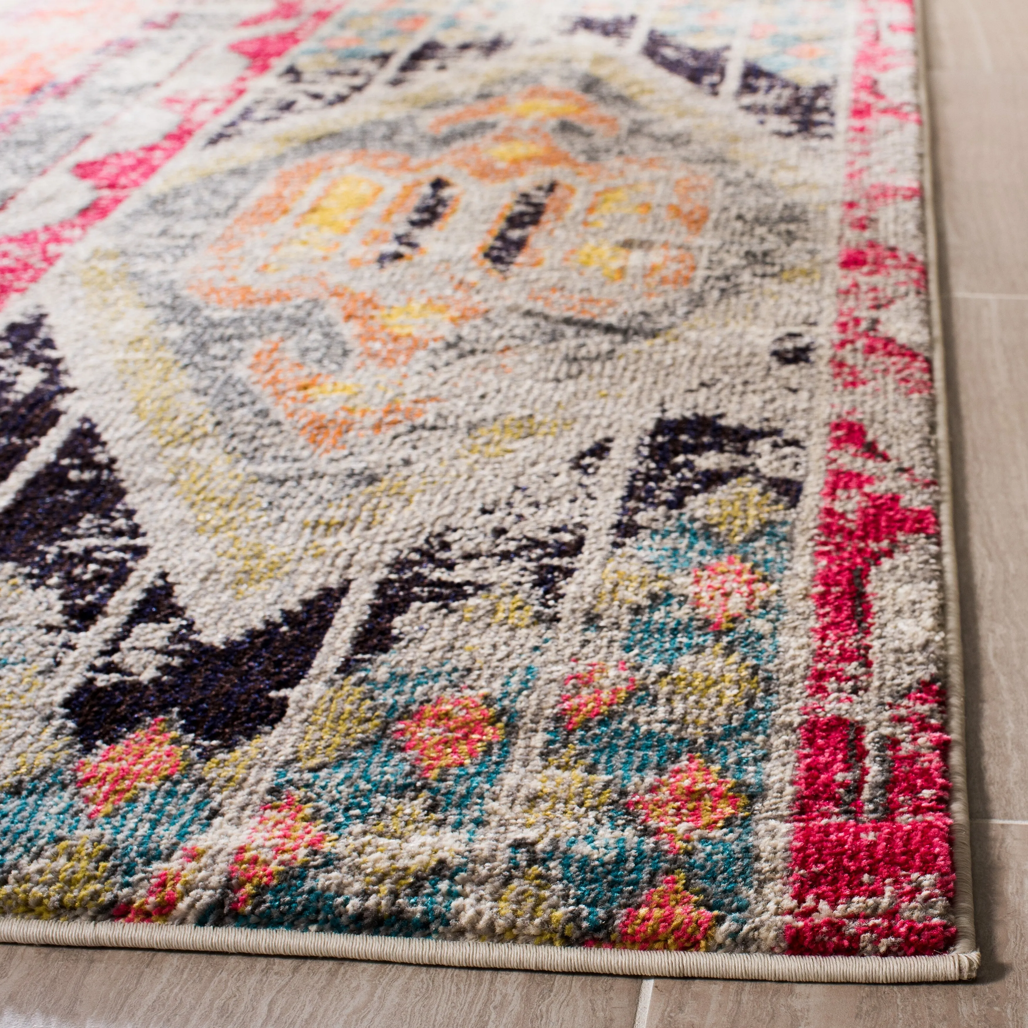 SAFAVIEH Monaco Lumturije Distressed Boho Rug - Light Grey/Multi - 8' x 11'