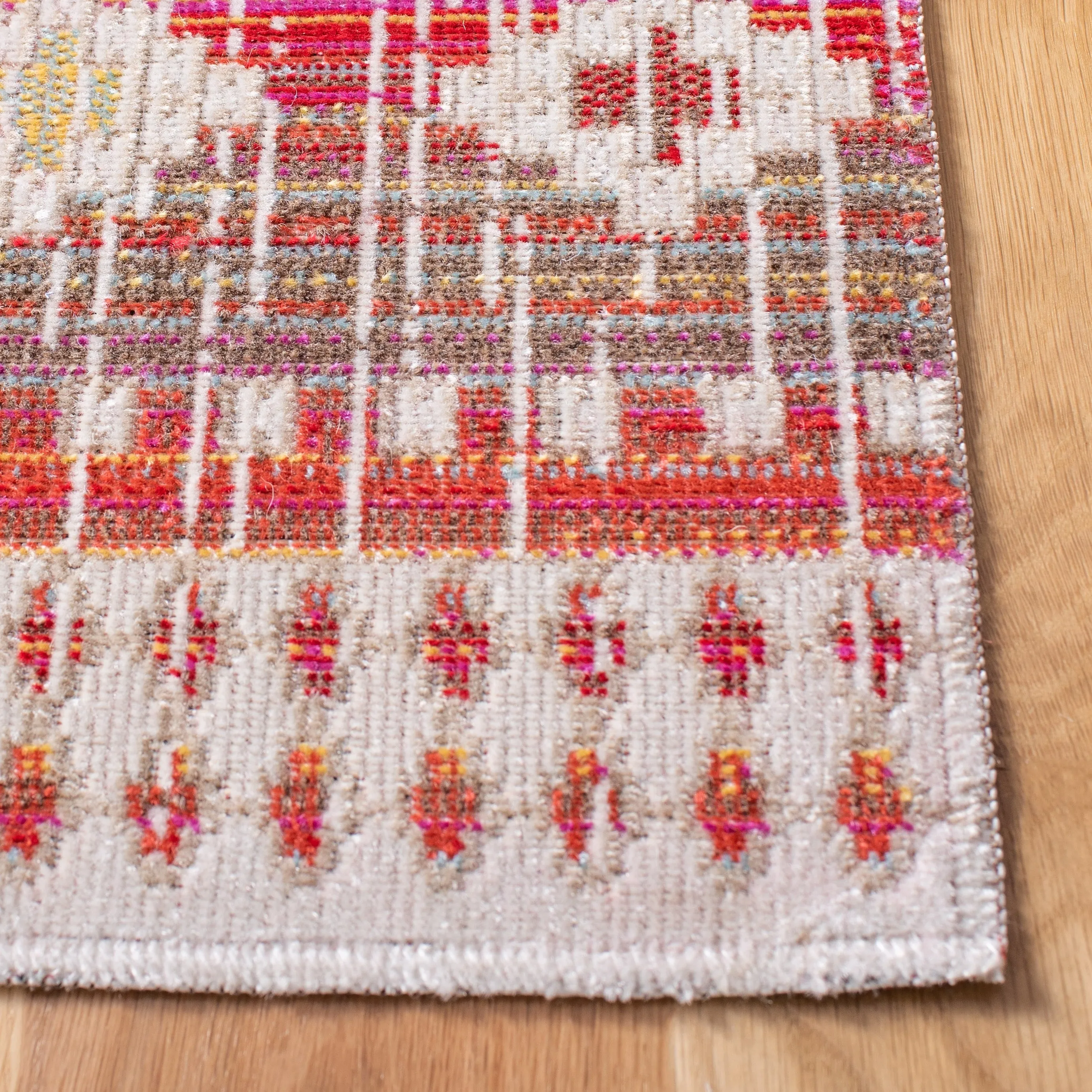 SAFAVIEH Montage Karnit Indoor/ Outdoor Waterproof Patio Backyard Rug