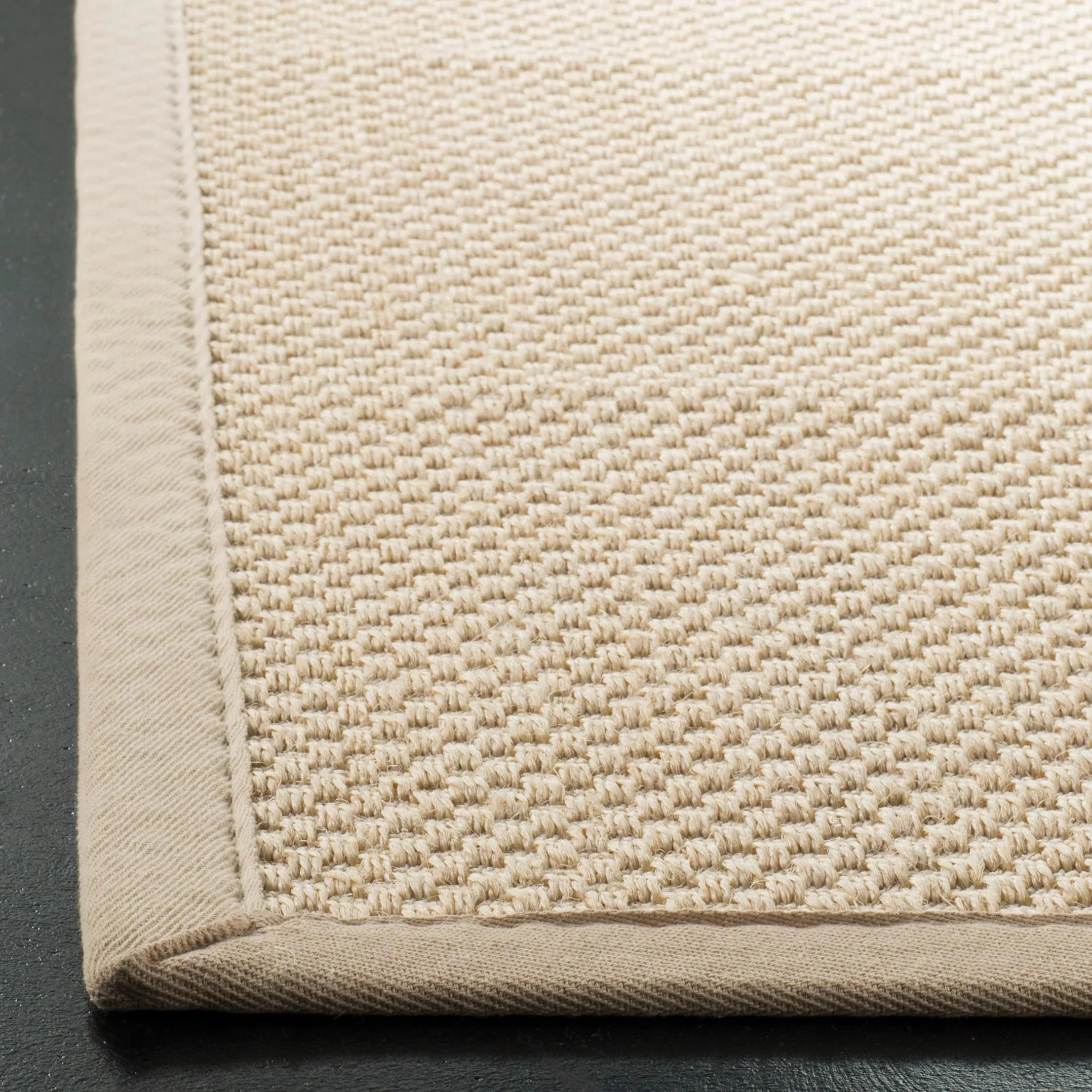 SAFAVIEH Natural Fiber Consuelo Seagrass Rug