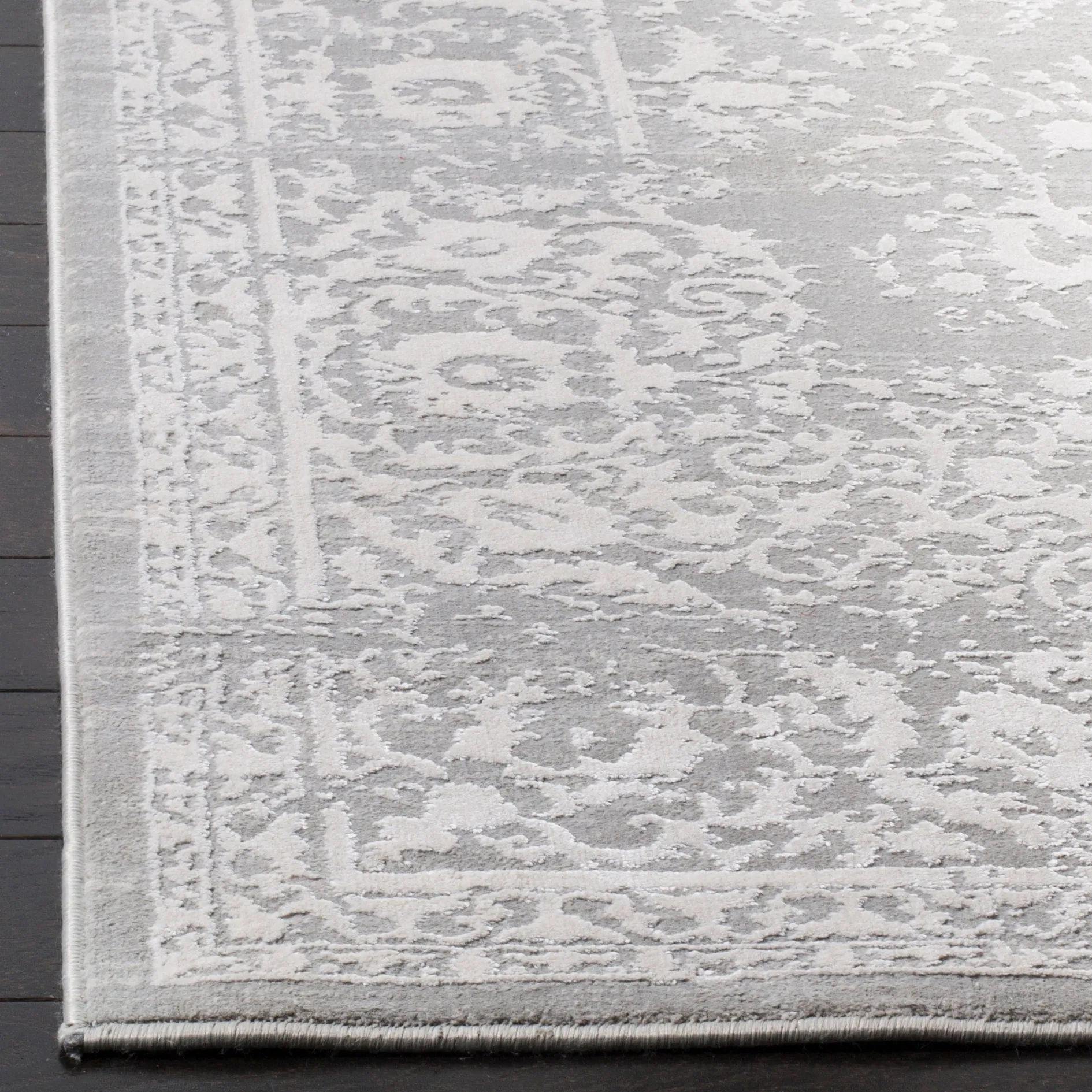 SAFAVIEH Princeton Bula Vintage Oriental Distressed Rug