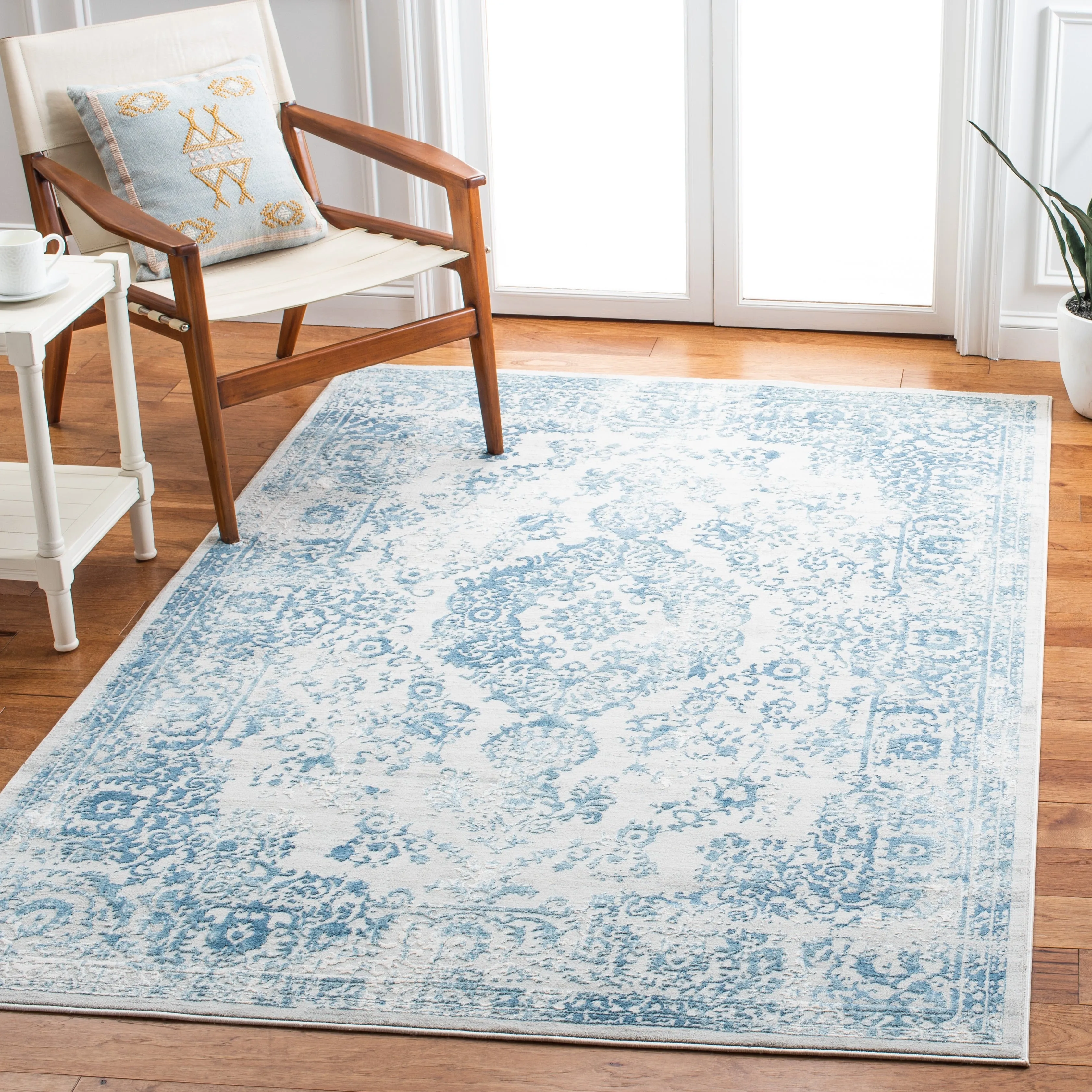 SAFAVIEH Princeton Bula Vintage Oriental Distressed Rug