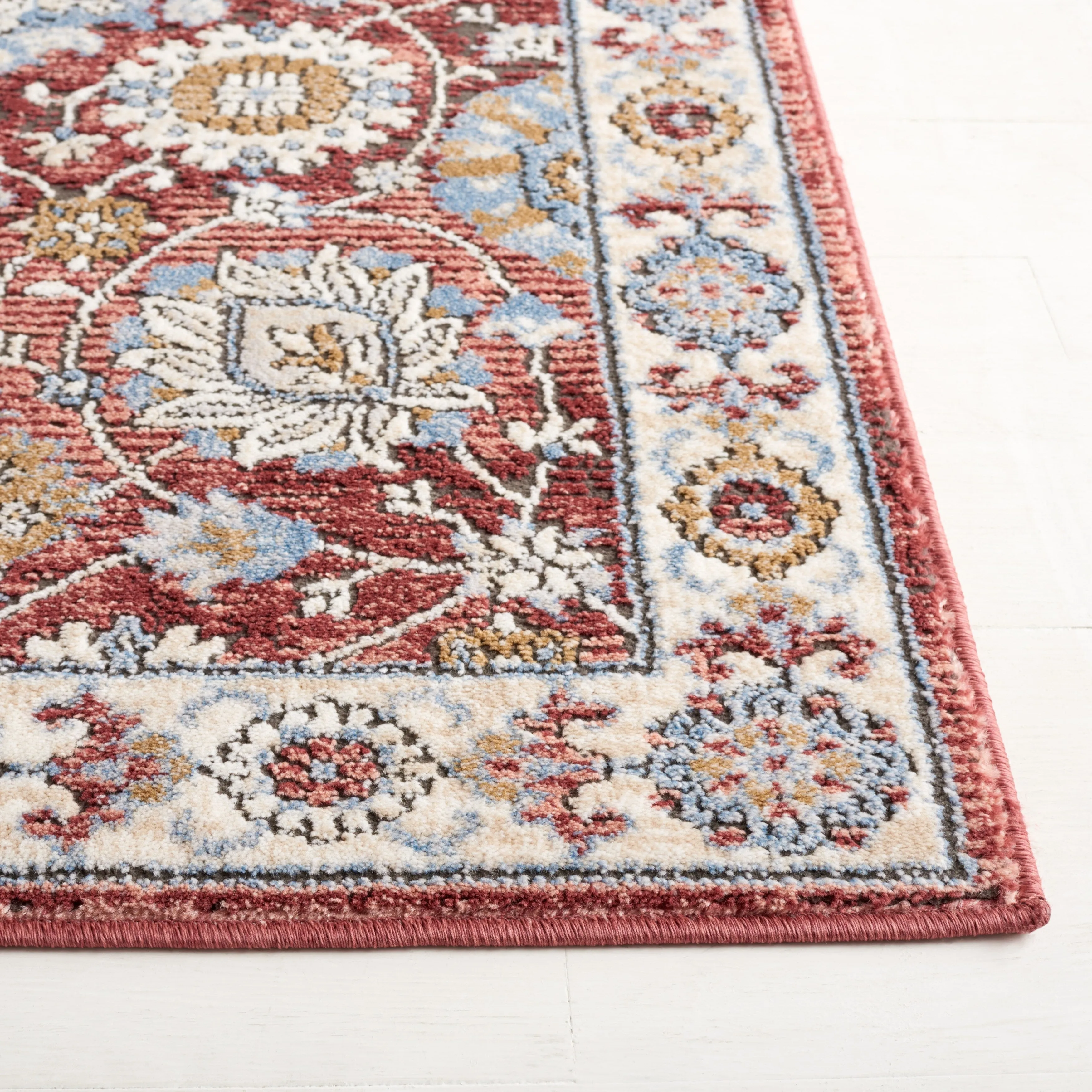 SAFAVIEH Rosewood Thursa Traditional Rug