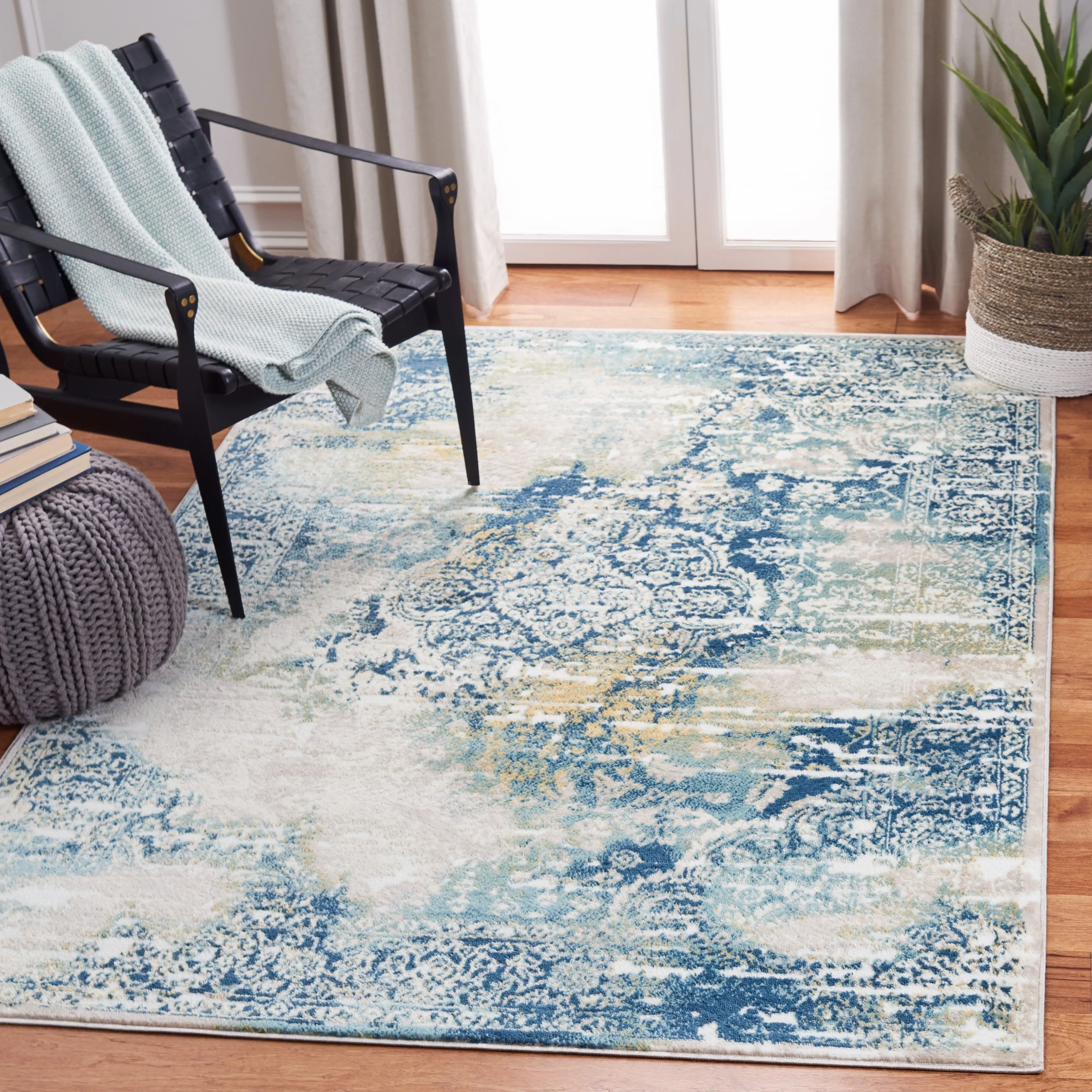 SAFAVIEH Skyler Nazan Vintage Boho Distressed Rug
