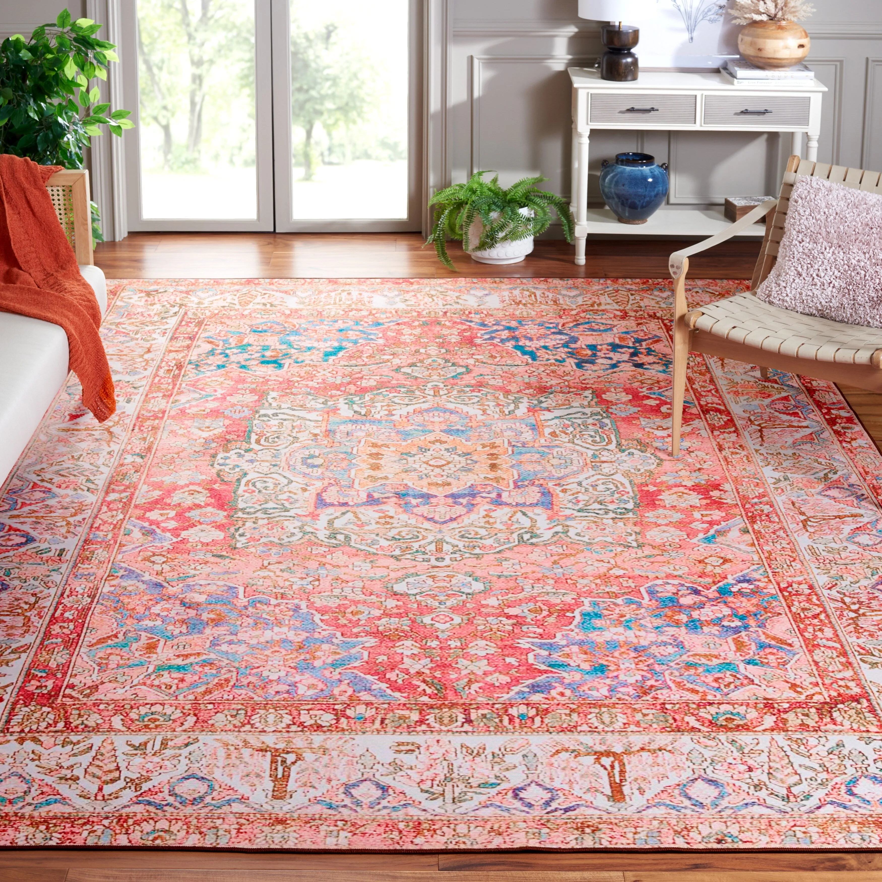 SAFAVIEH Tucson Machine Washable Slip Resistant Fedra Oriental Medallion