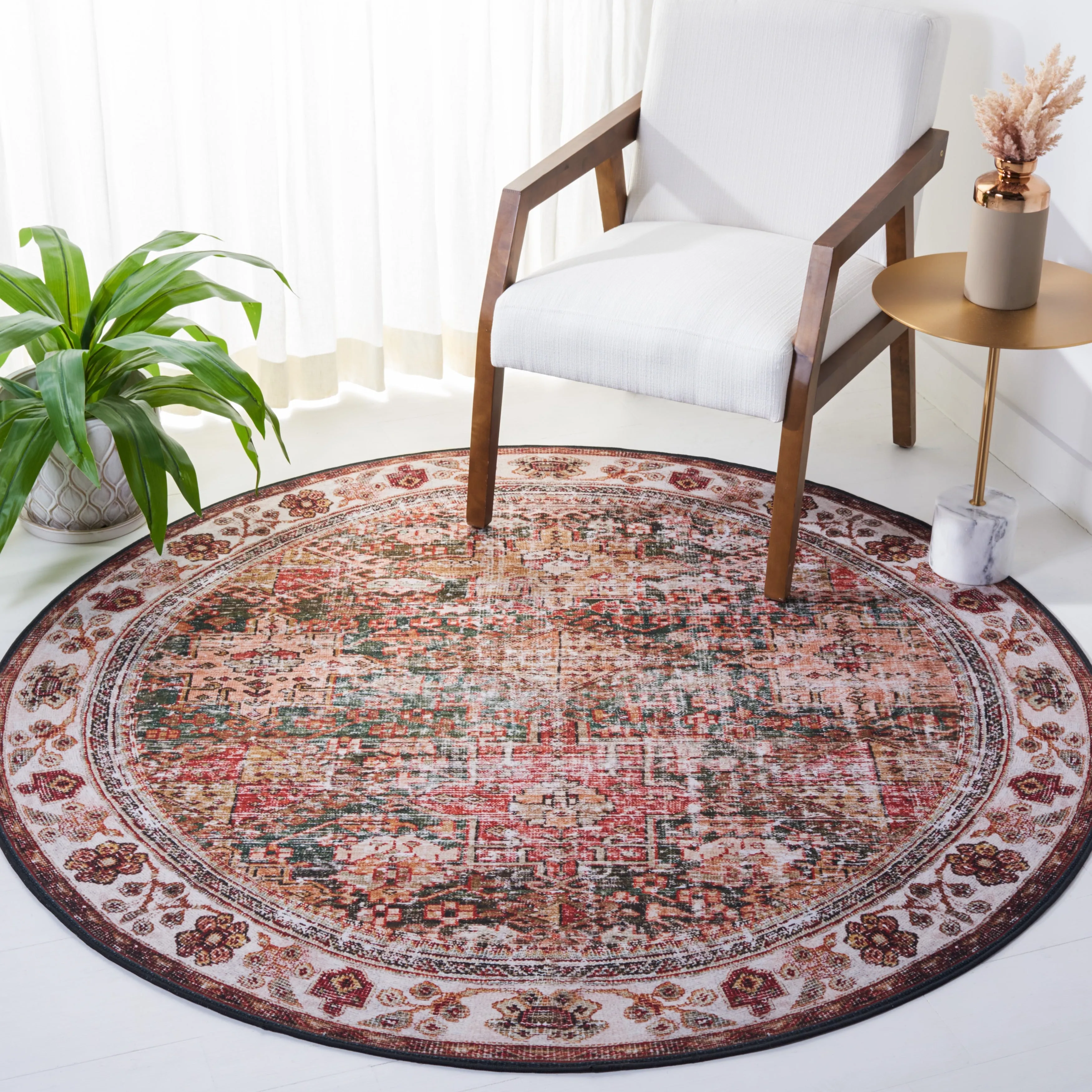 SAFAVIEH Tucson Machine Washable Slip Resistant Gena Oriental Rug