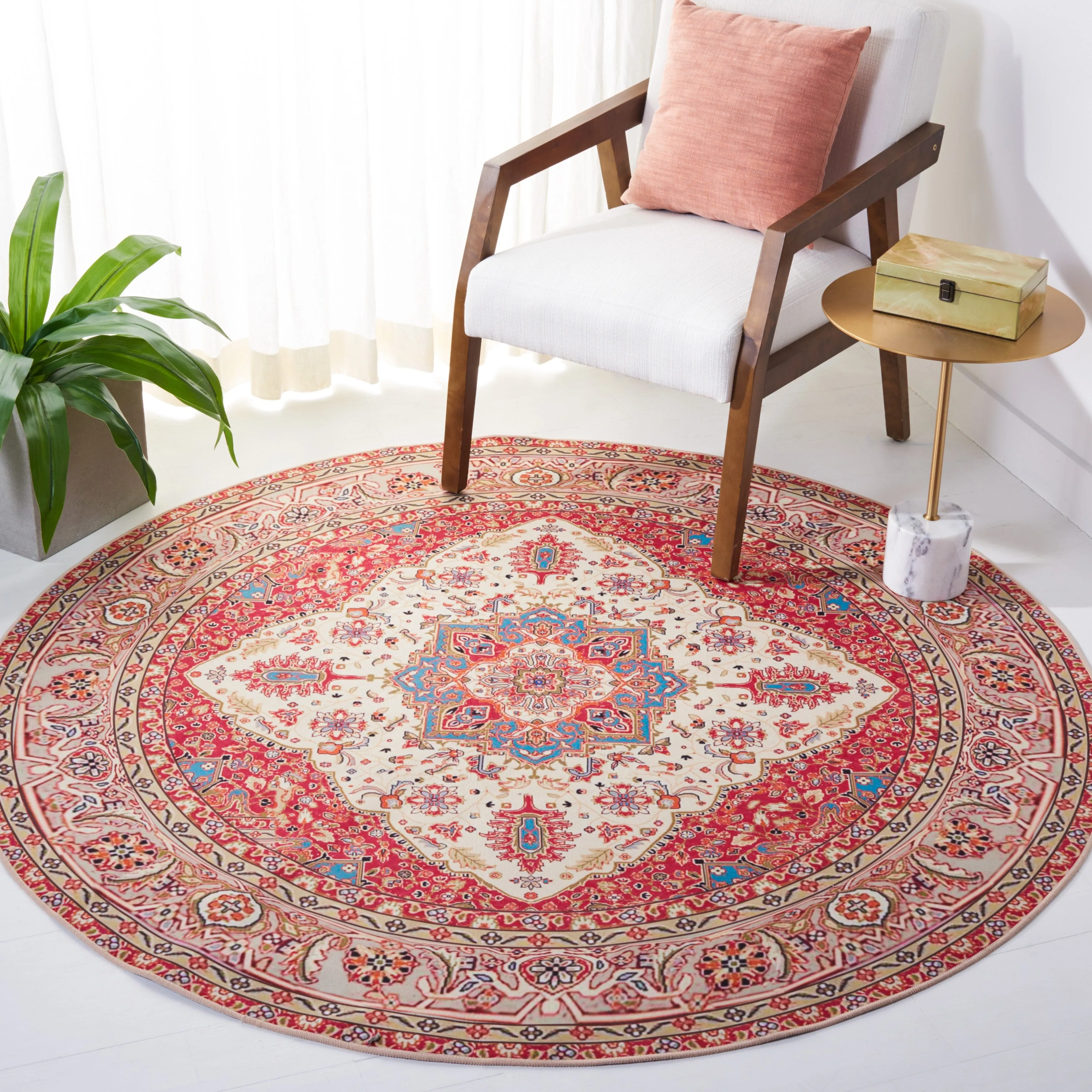 SAFAVIEH Tucson Machine Washable Slip Resistant Mazie Oriental Medallion