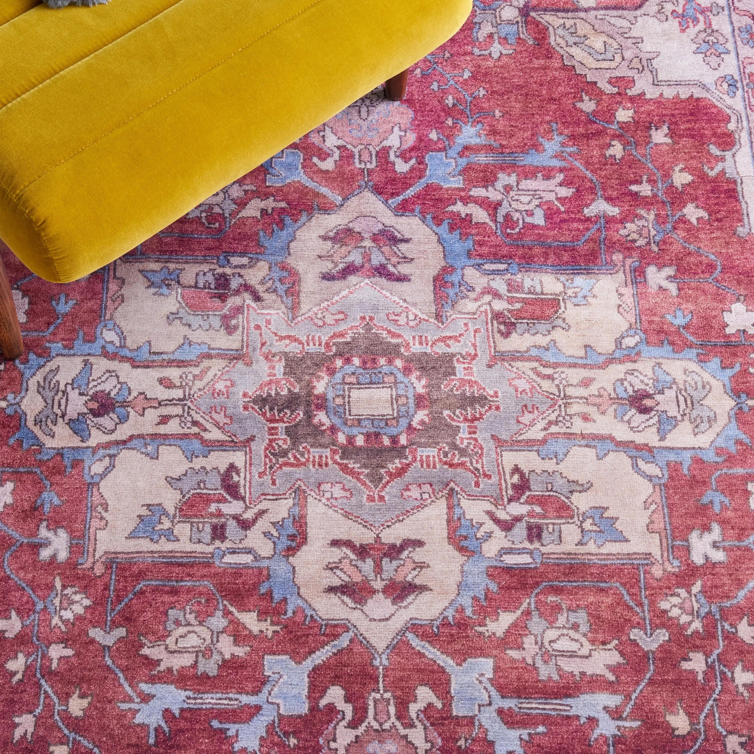 SAFAVIEH Tucson Machine Washable Slip Resistant Salome Oriental Medallion