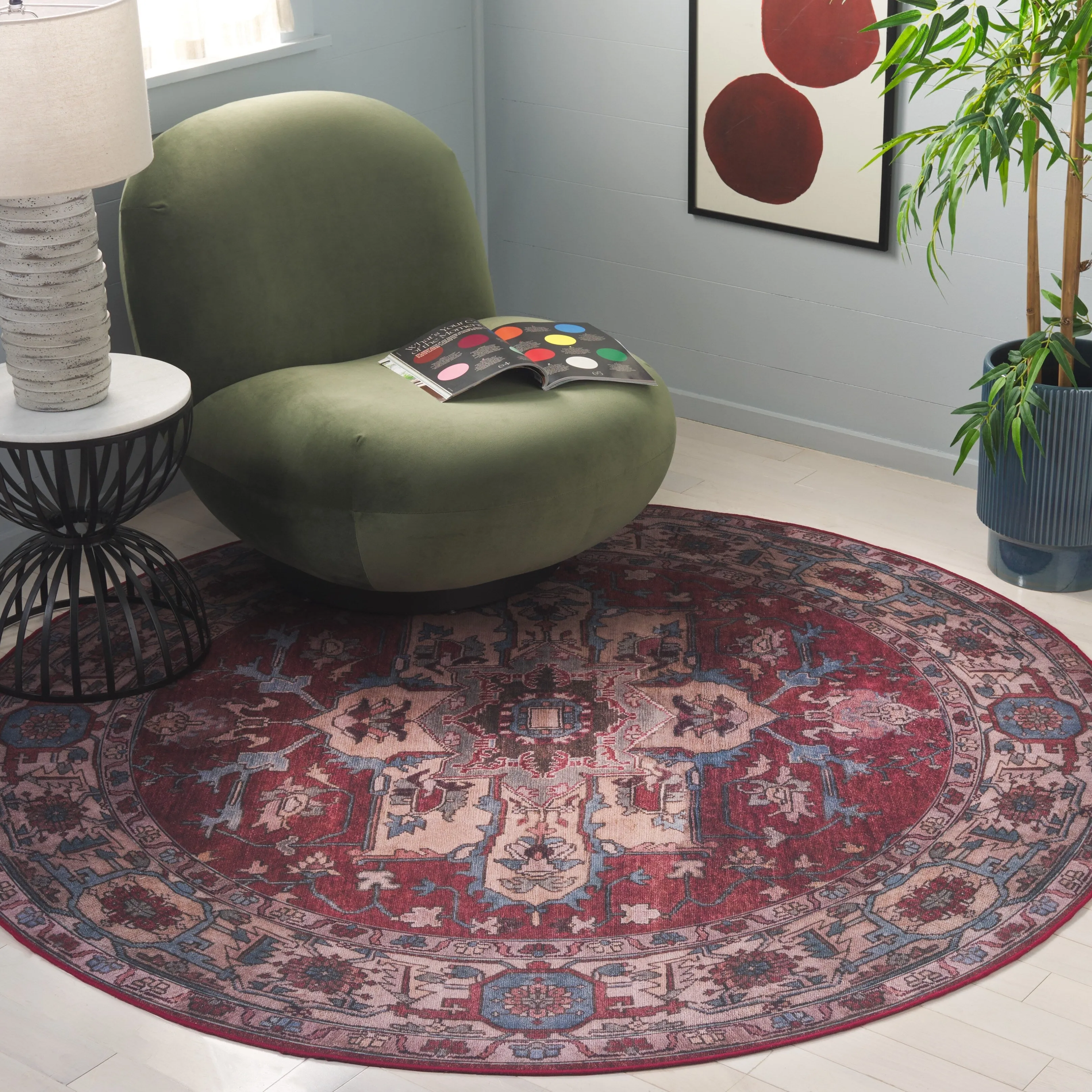 SAFAVIEH Tucson Machine Washable Slip Resistant Salome Oriental Medallion