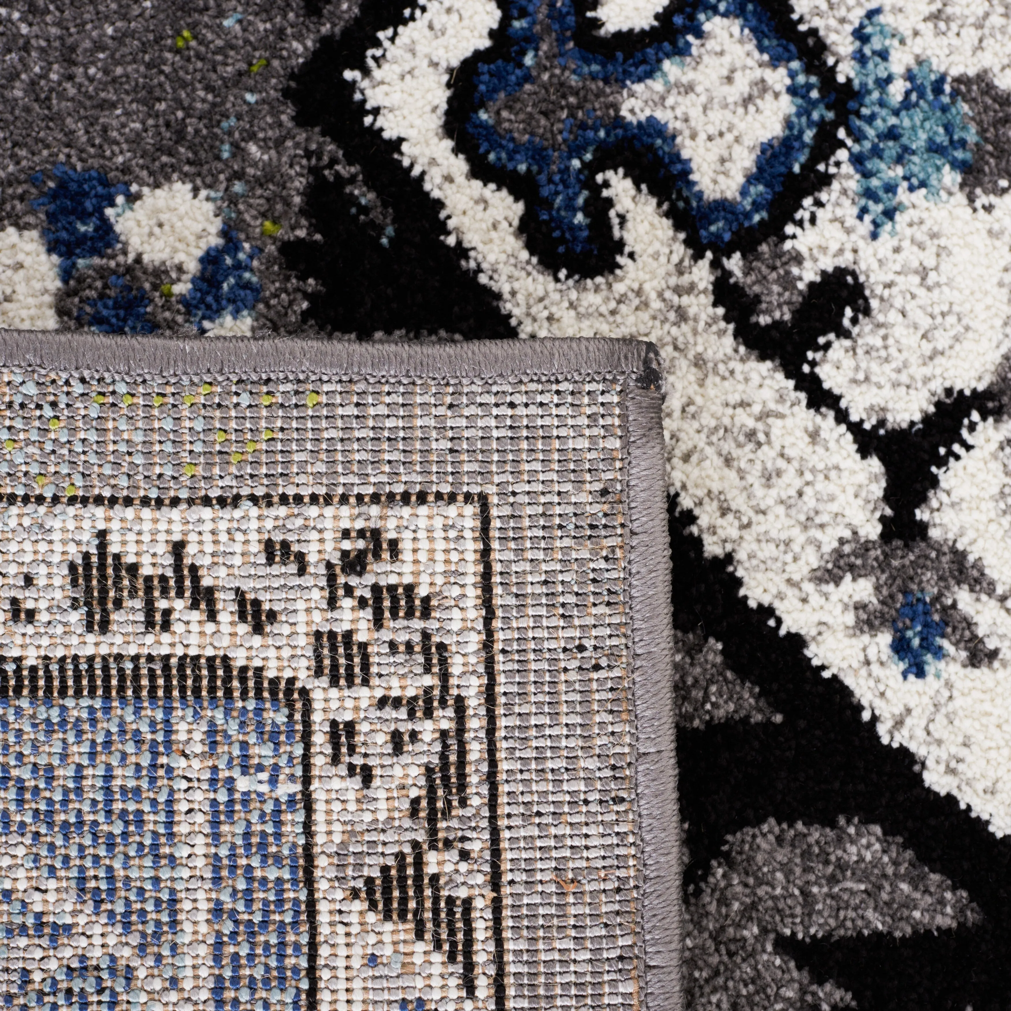 SAFAVIEH Vintage Hamadan Madge Rug