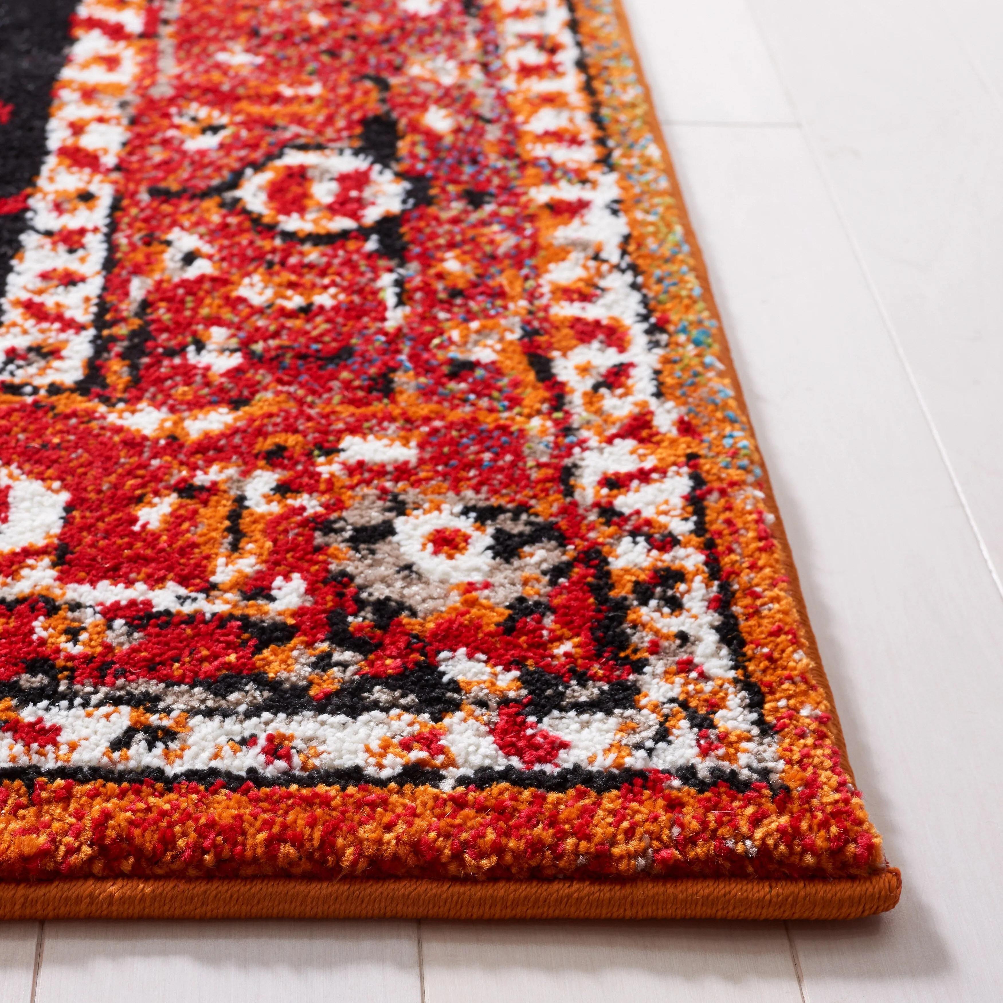SAFAVIEH Vintage Hamadan Namita Traditional Oriental Medallion Rug