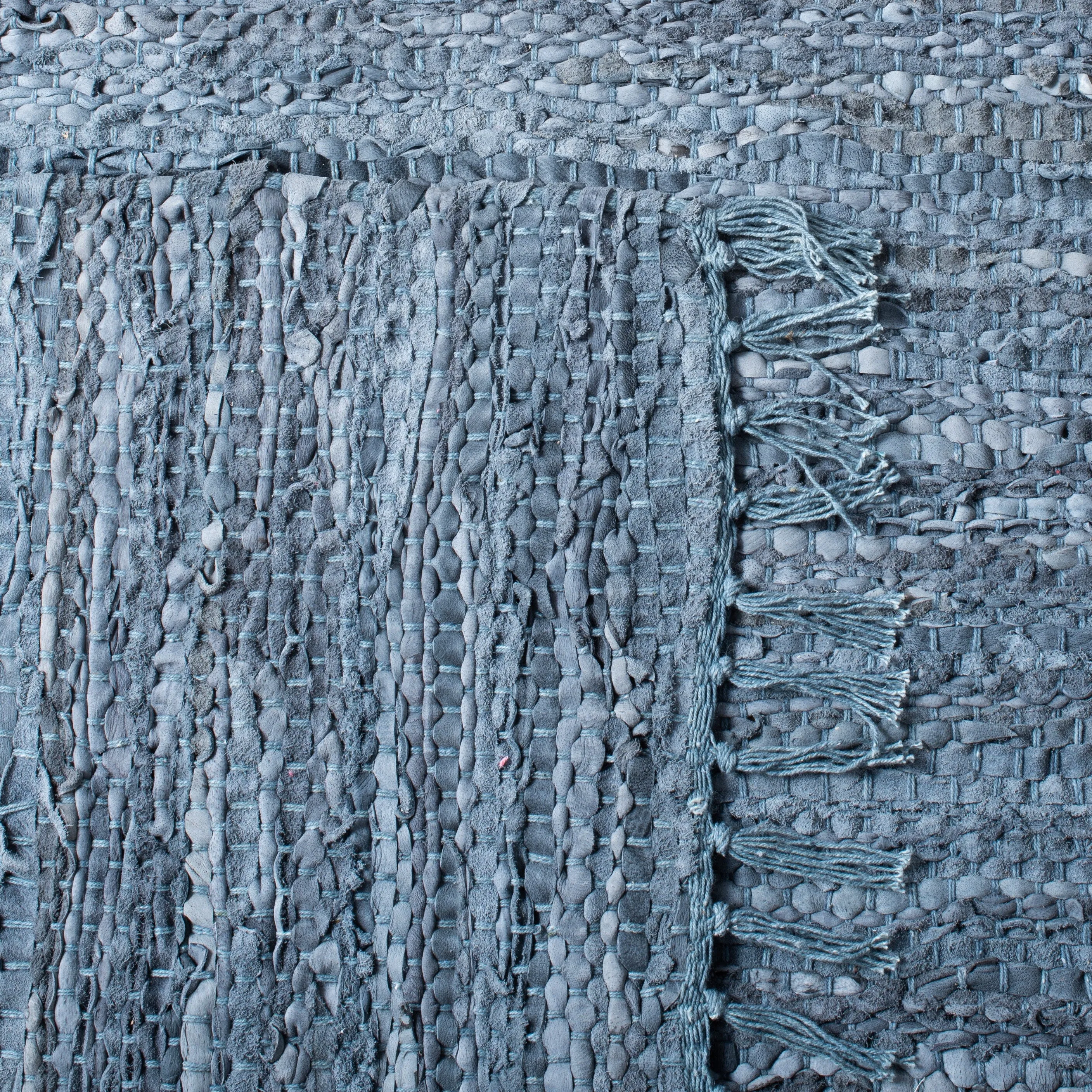 SAFAVIEH Vintage Leather Cindie Flatweave Rug with Fringe