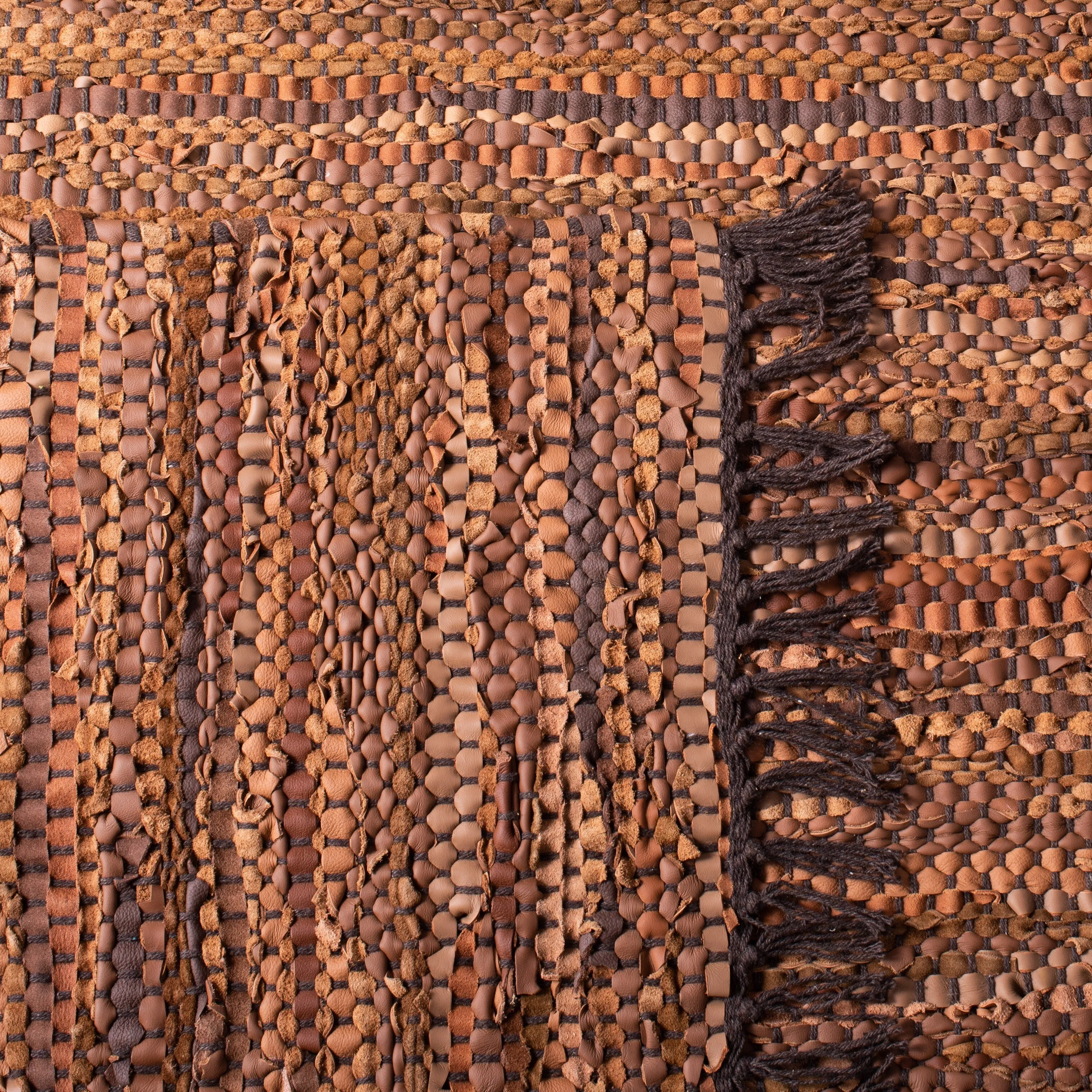 SAFAVIEH Vintage Leather Cindie Flatweave Rug with Fringe
