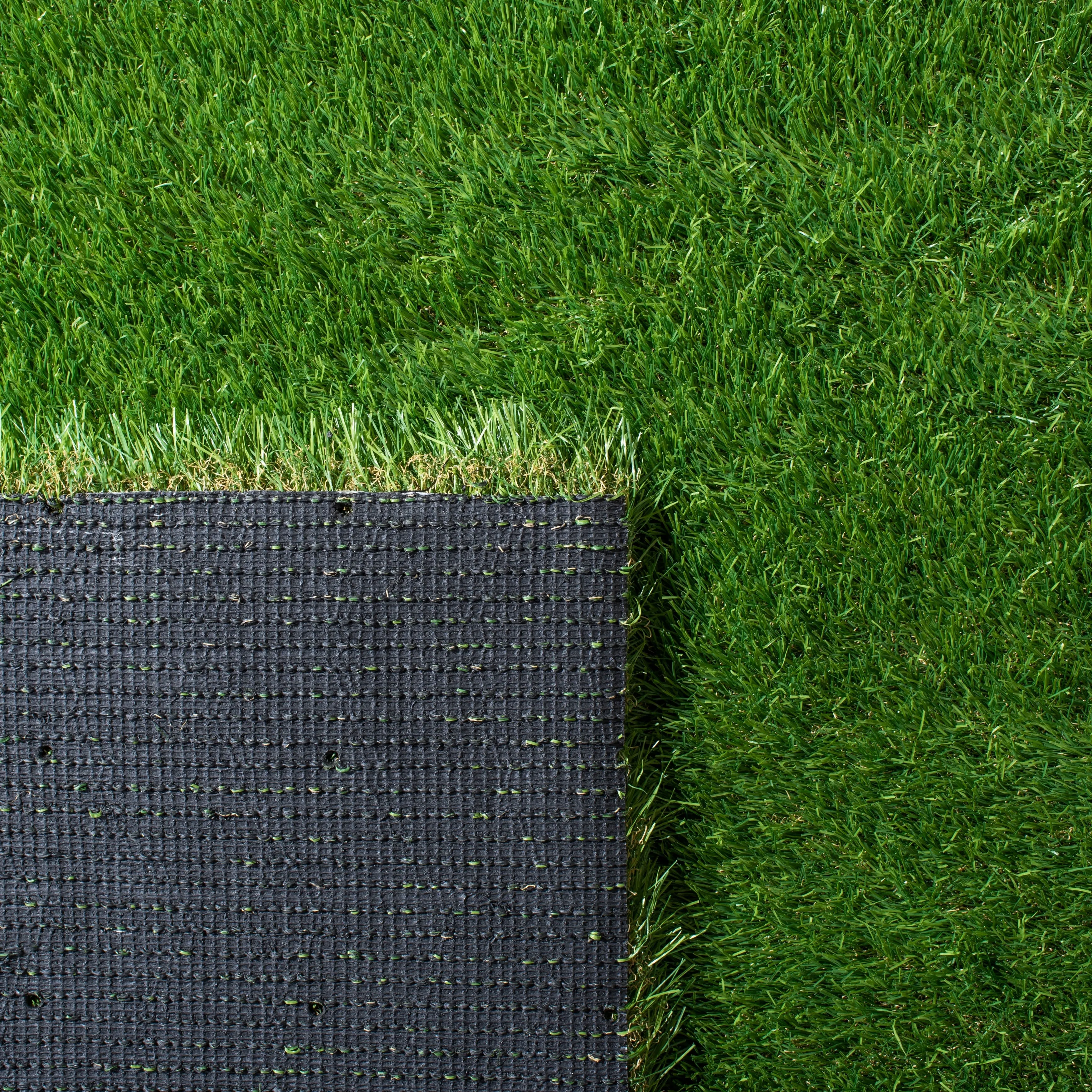 SAFAVIEH Vista Dzidra Turf Landscape Indoor/ Outdoor Waterproof Area Rug