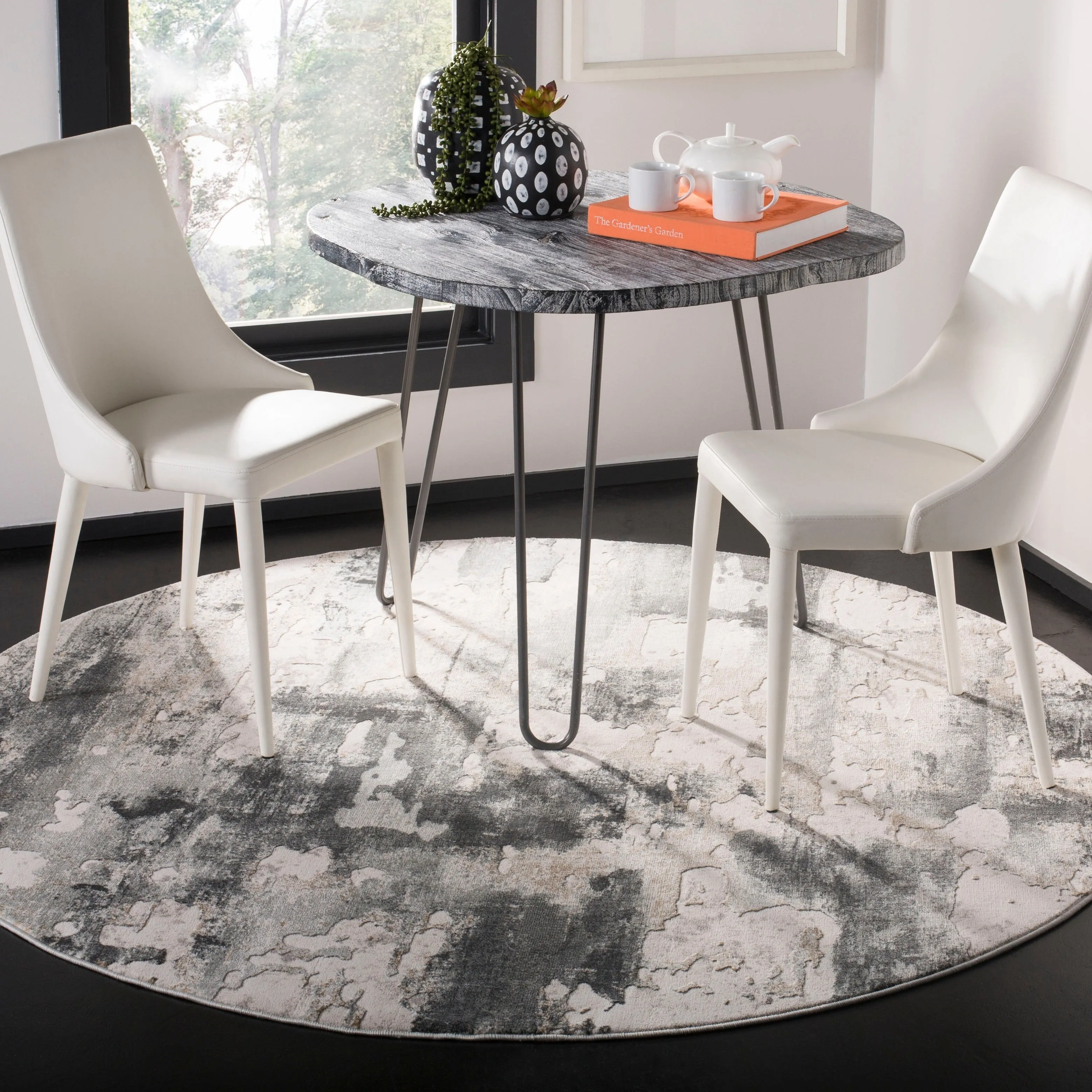SAFAVIEH Vogue Lina Modern & Contemporary Abstract Beige/Charcoal Rug