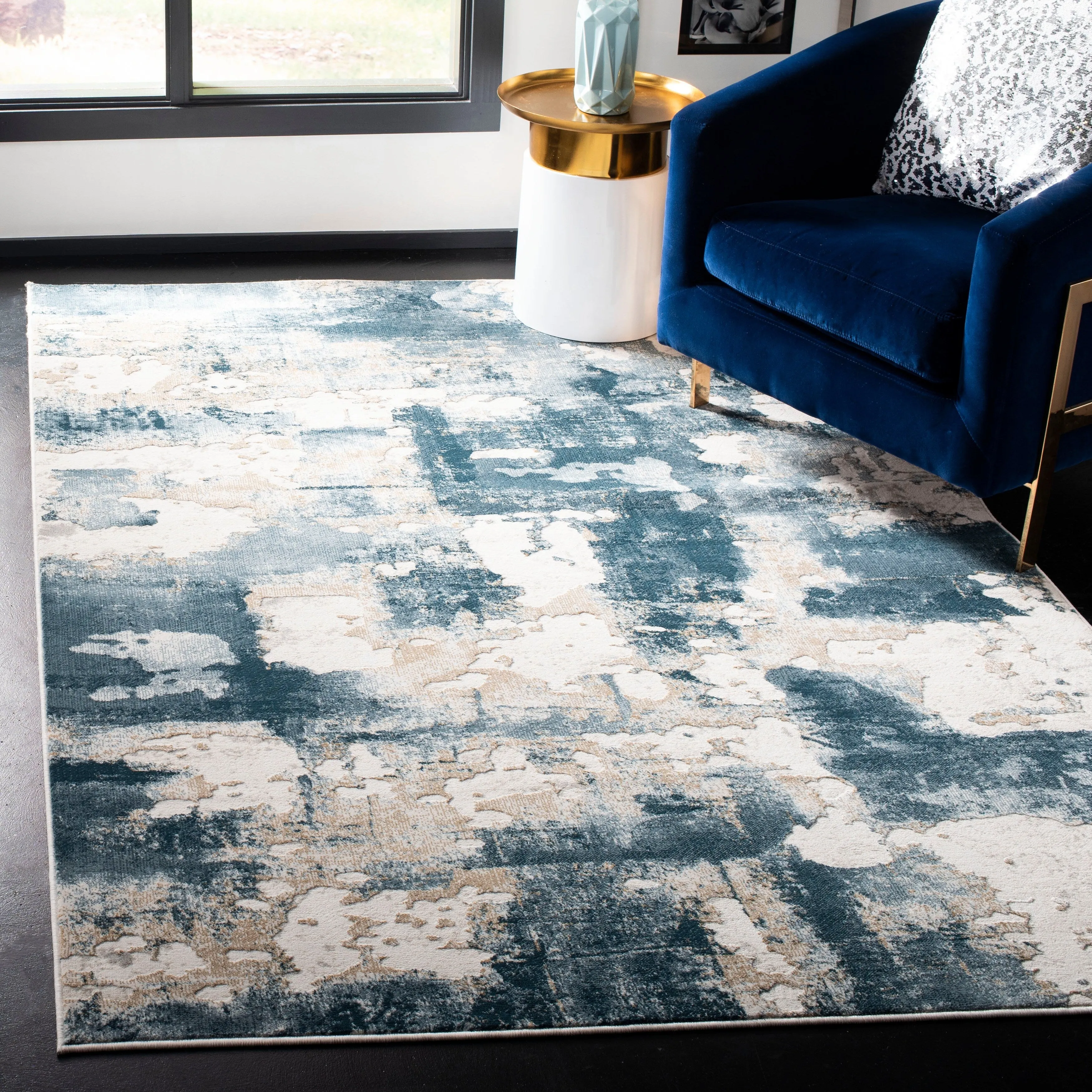 SAFAVIEH Vogue Lina Modern & Contemporary Abstract Beige/Charcoal Rug