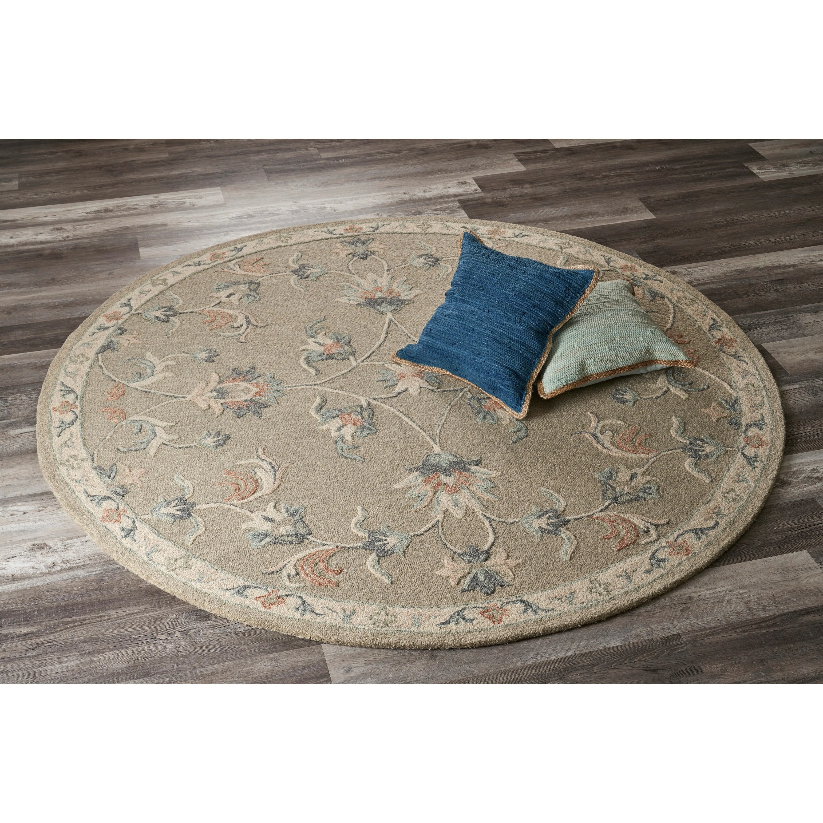 Sevita Mirroring Floral Bloom Area Rug