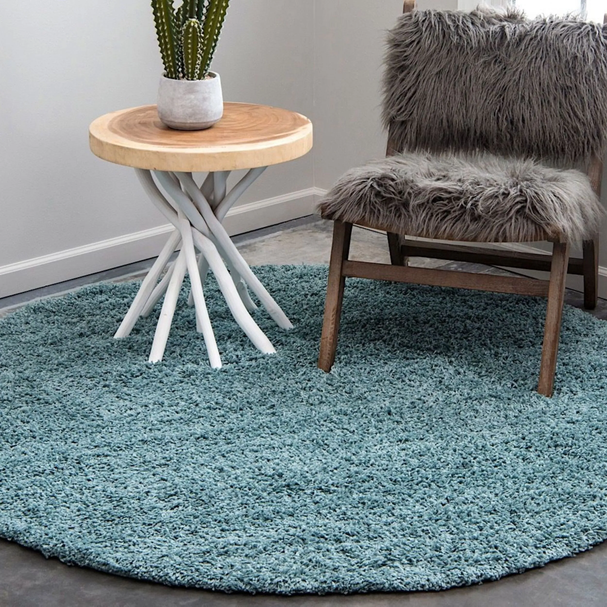 Shag Laurian Collection Area Rug