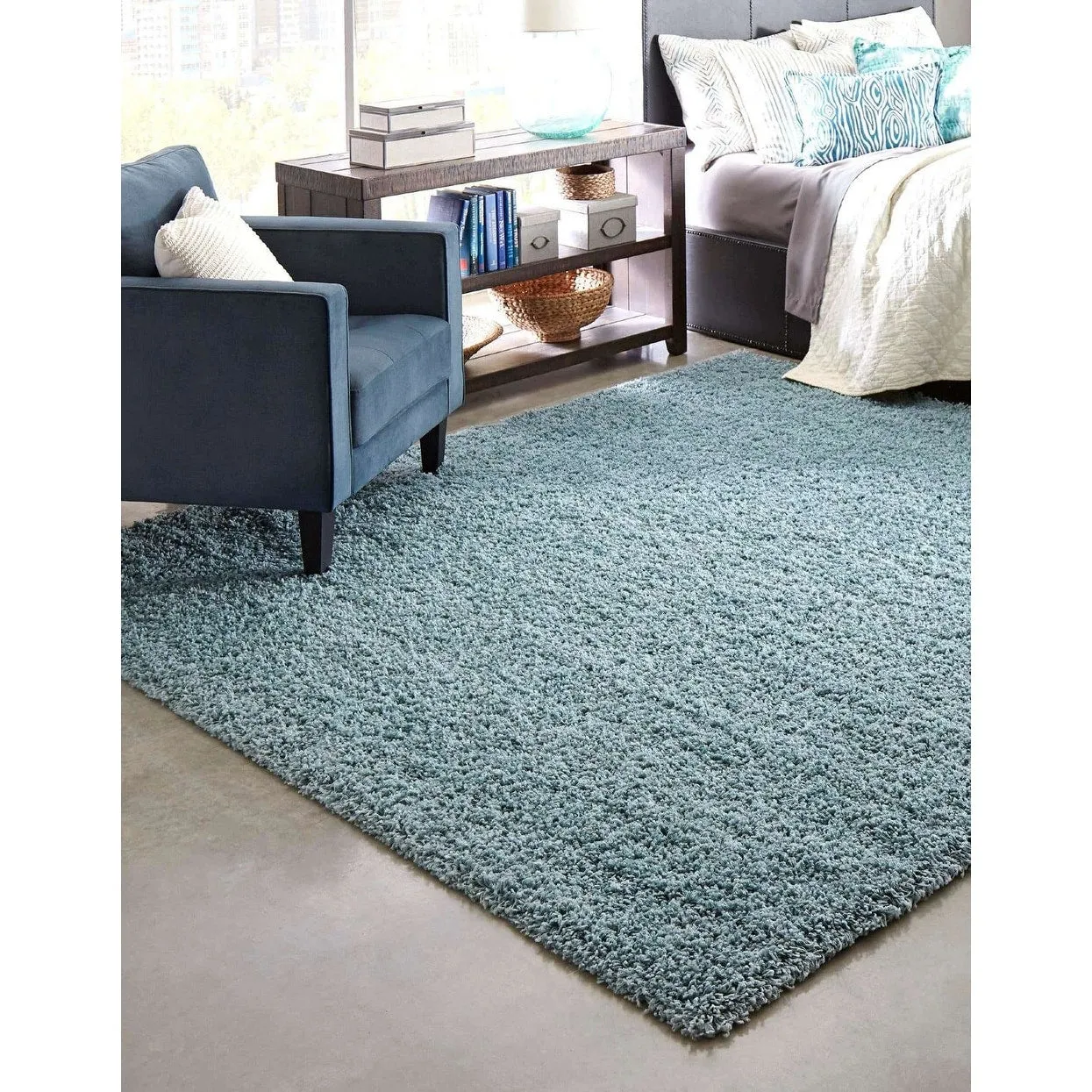 Shag Laurian Collection Area Rug