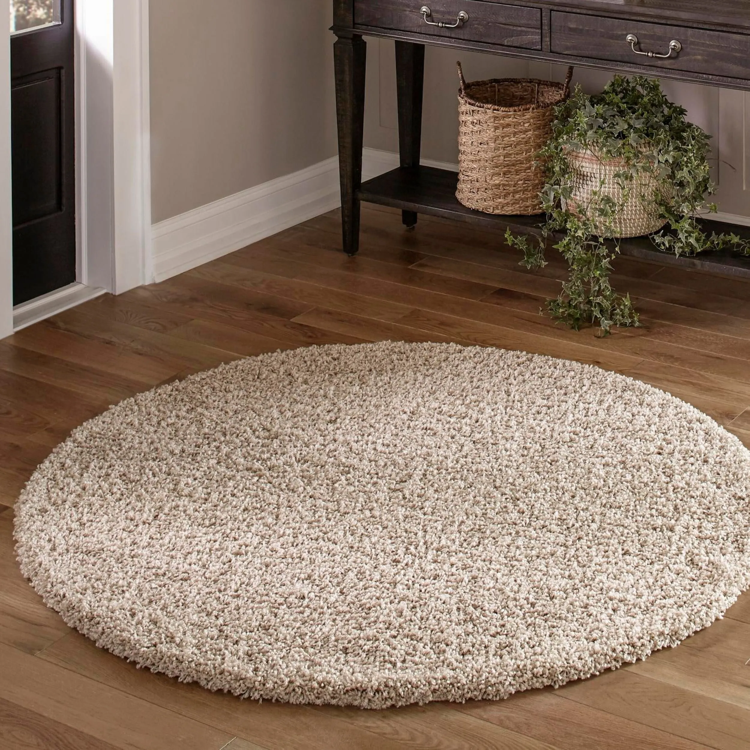 Shag Laurian Collection Area Rug