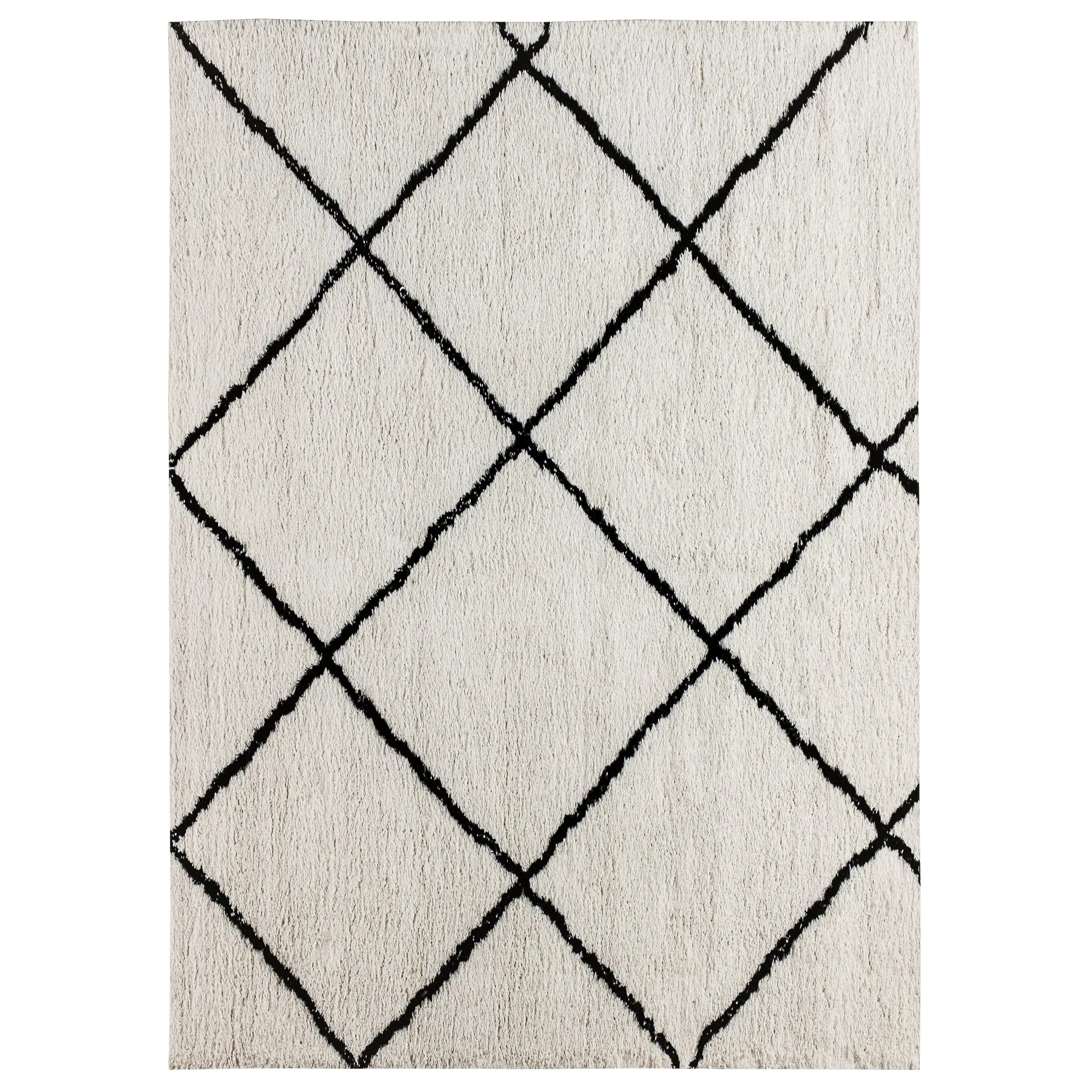 Shag Style Diamond Trellis Area Rug