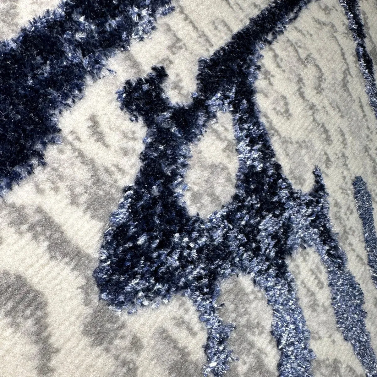 Shifra Abstract Area Rug