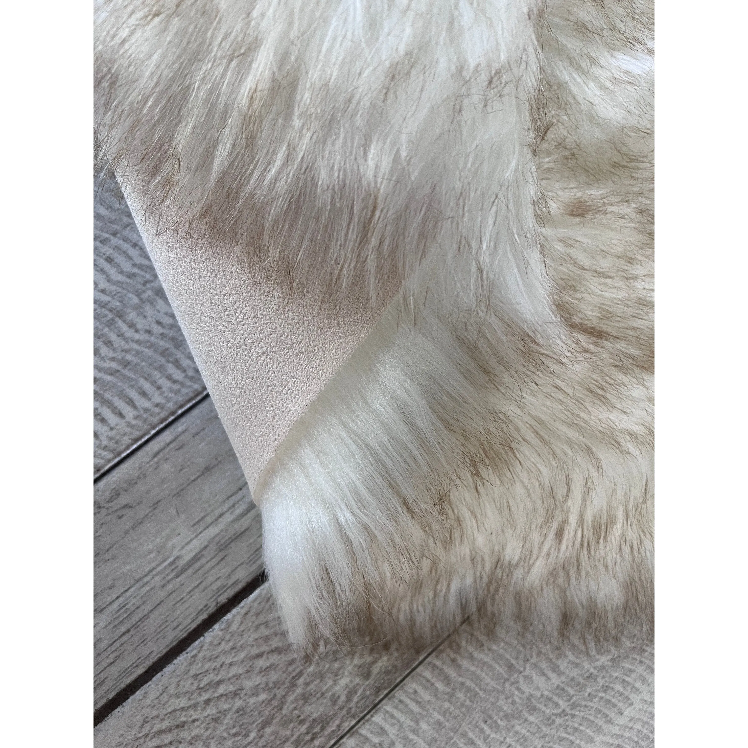 Silver Orchid Luxurious Faux Bison Skin Shag Rug