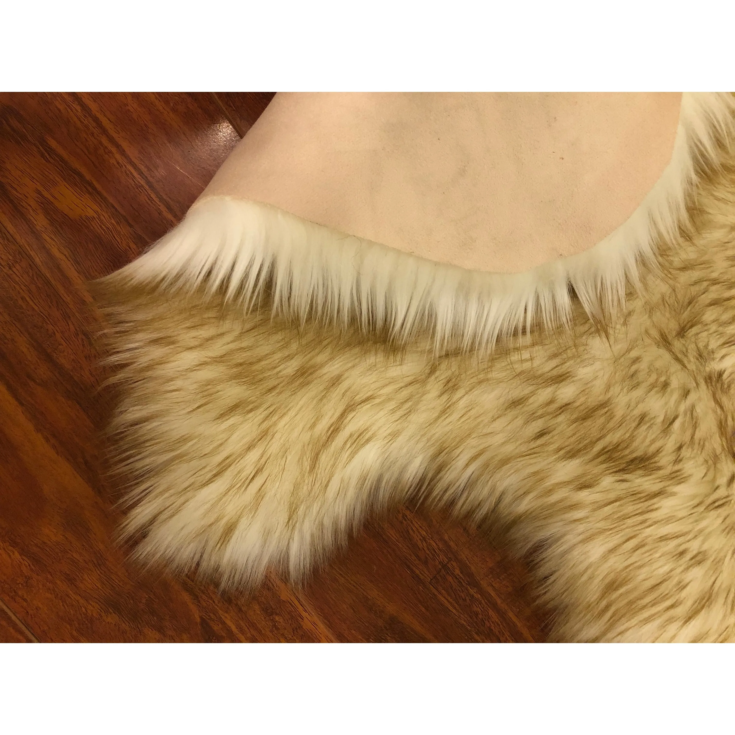 Silver Orchid Nansen Luxurious Faux Sheepskin Thick Shag Area Rug