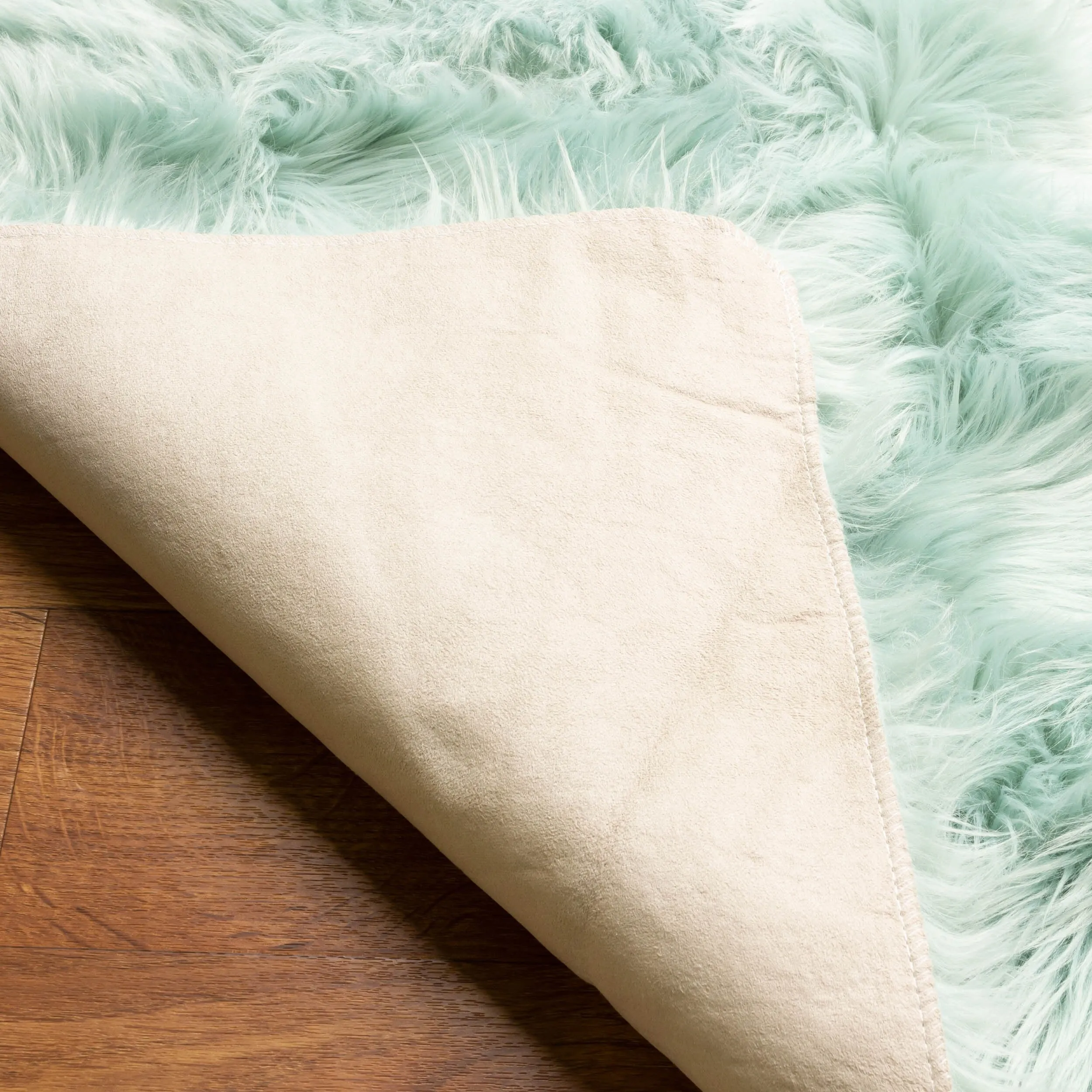 Silver Orchid Parrott Faux Fur Sheepskin Area Rug