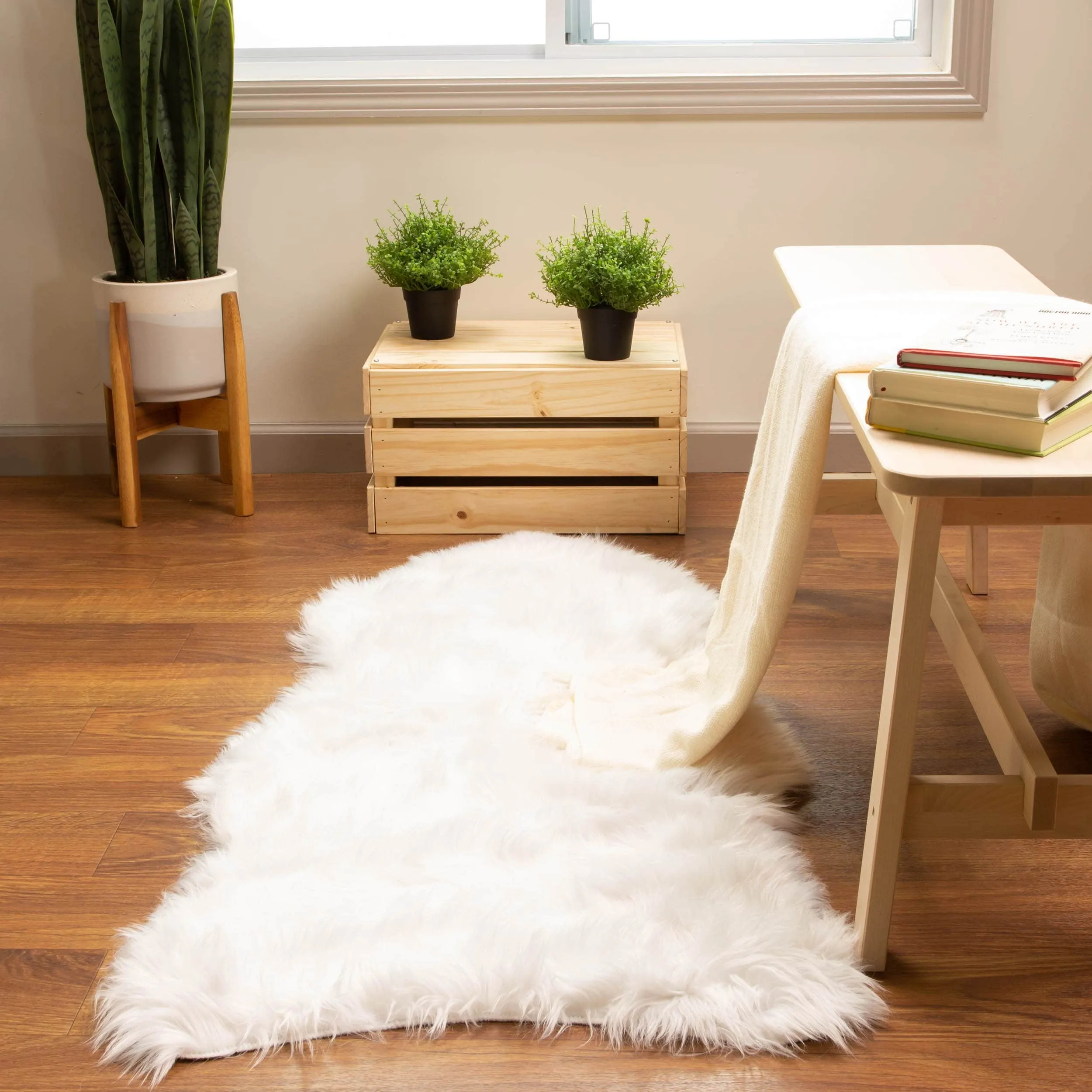 Silver Orchid Parrott Faux Fur Sheepskin Area Rug