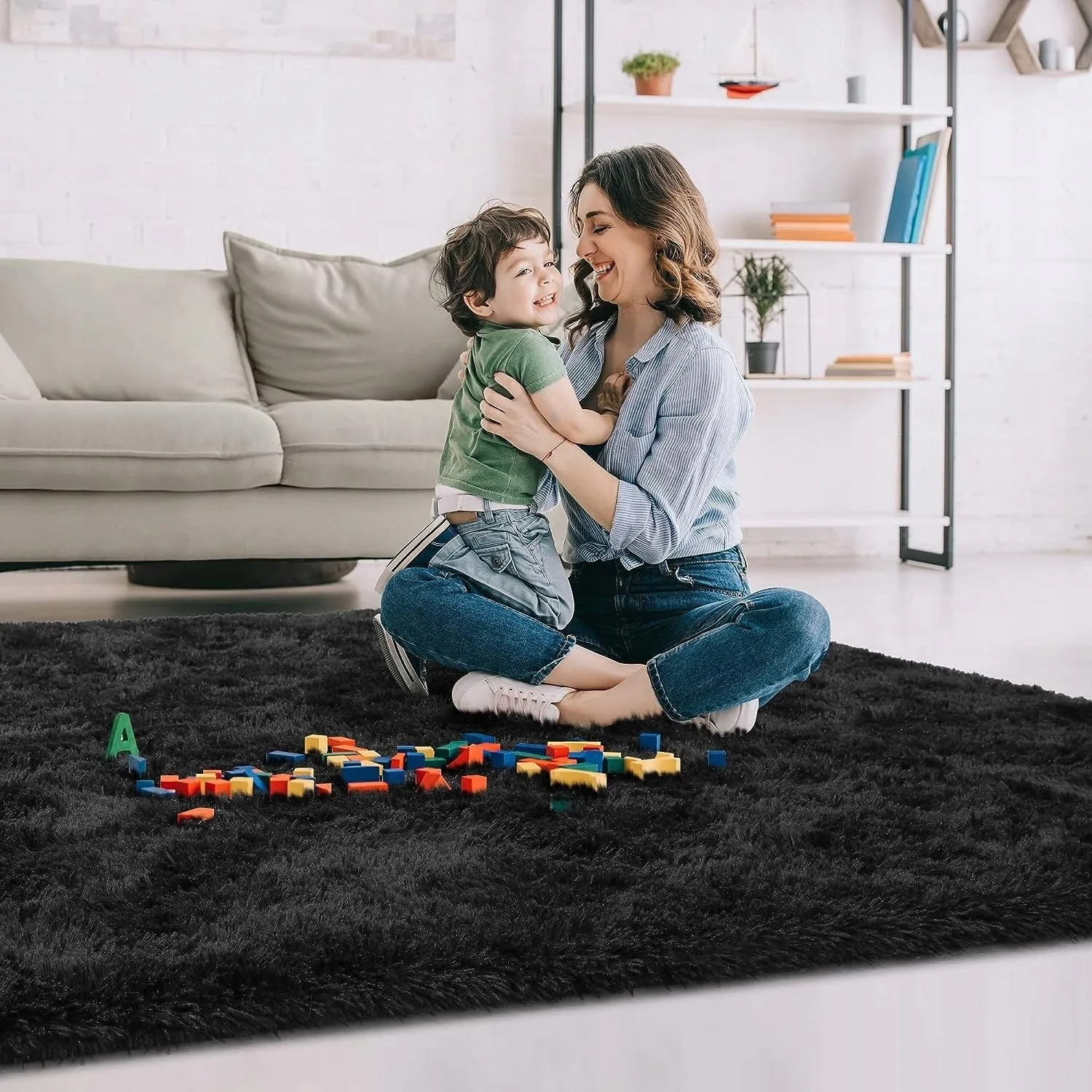 Soft Indoor Area Rug Modern Fluffy Home Carpet - 4' x 5.3'