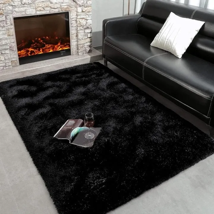 Soft Indoor Area Rug Modern Fluffy Home Carpet - 4' x 5.3'