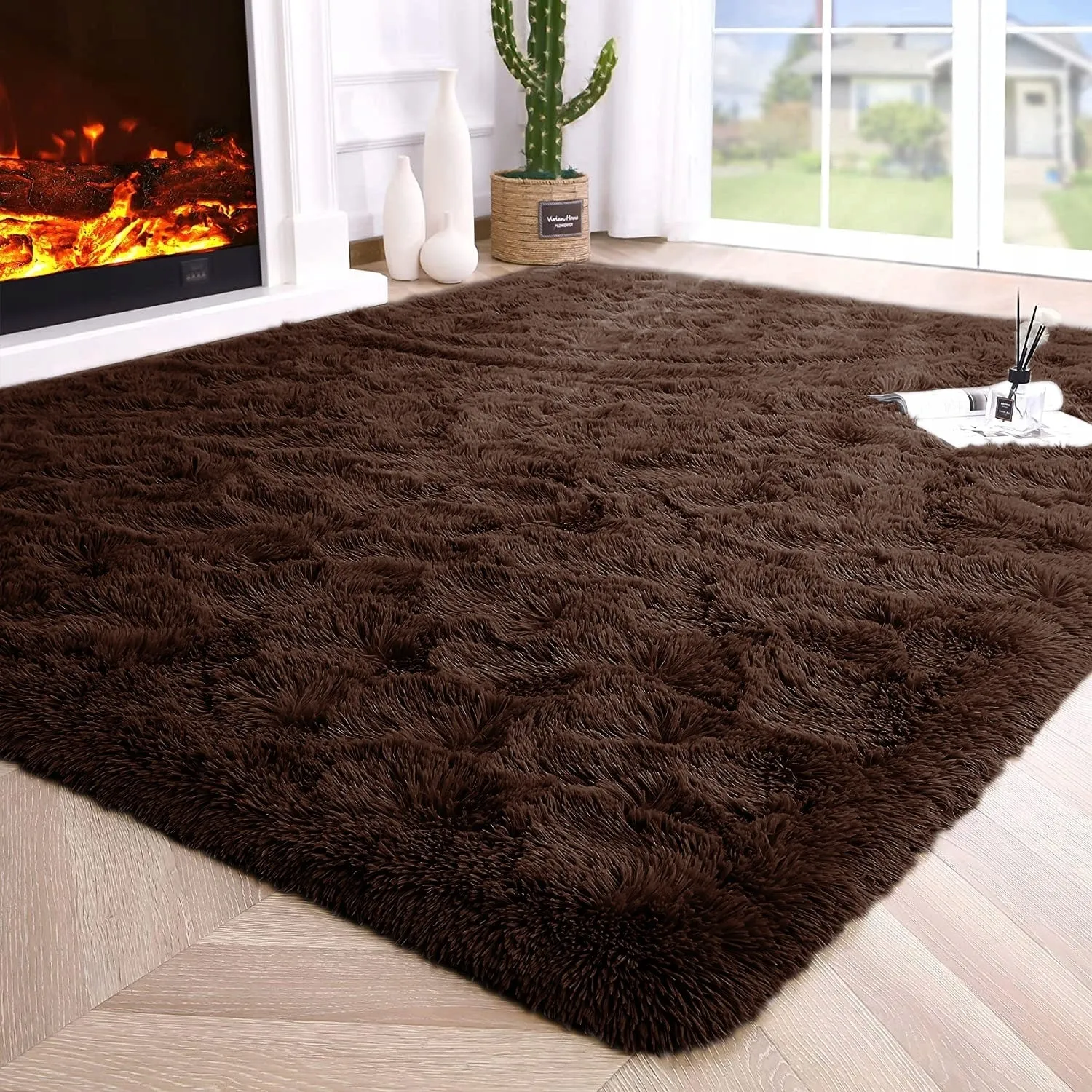 Soft Indoor Area Rug Modern Fluffy Home Carpet - 4' x 5.3'
