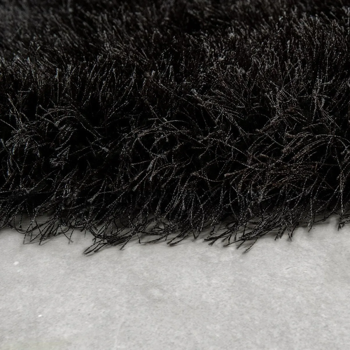 Soft Shag Rug For Bedroom & Living-Room Glossy Yarn