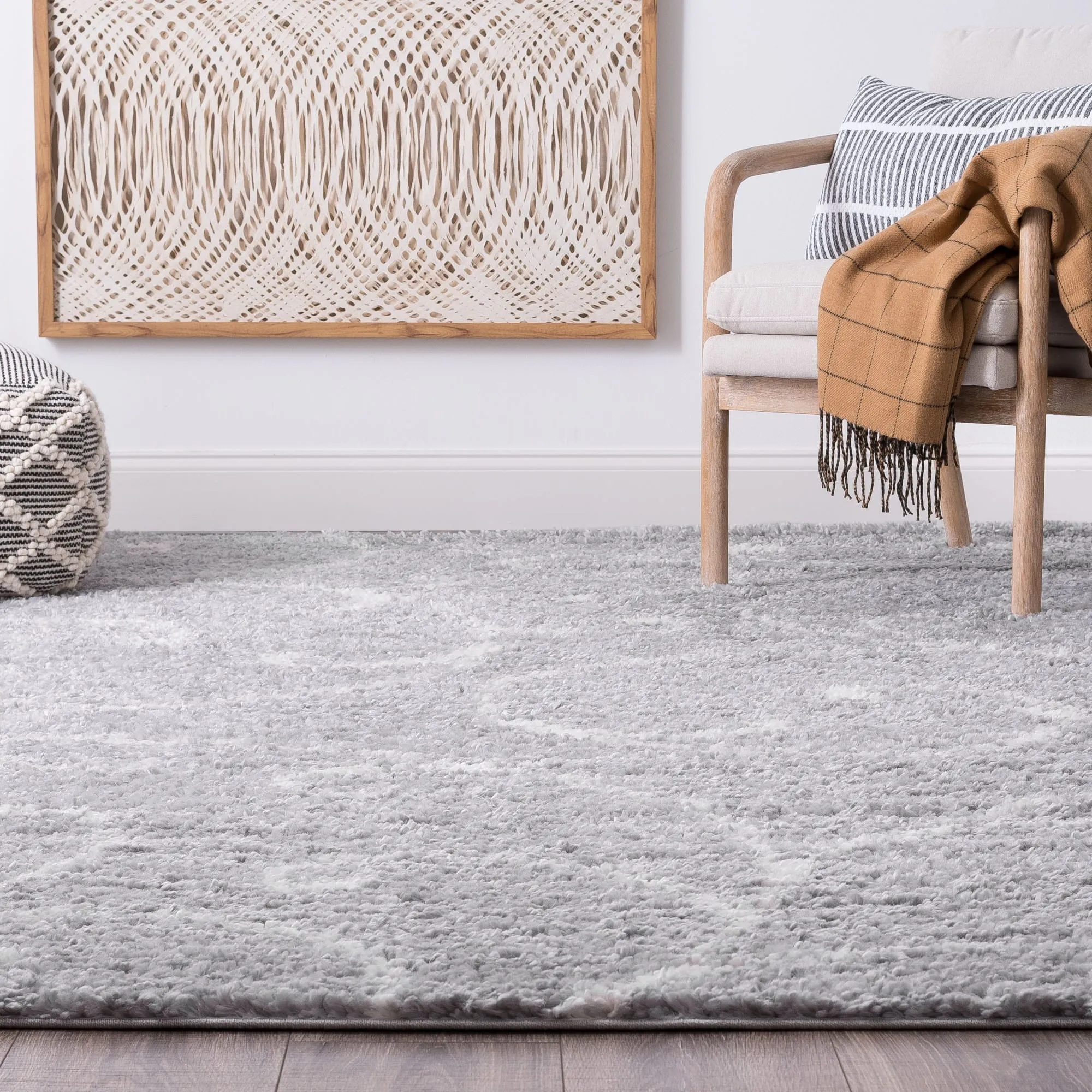 Sohni Shag Farmhouse Floral Indoor Area Rug