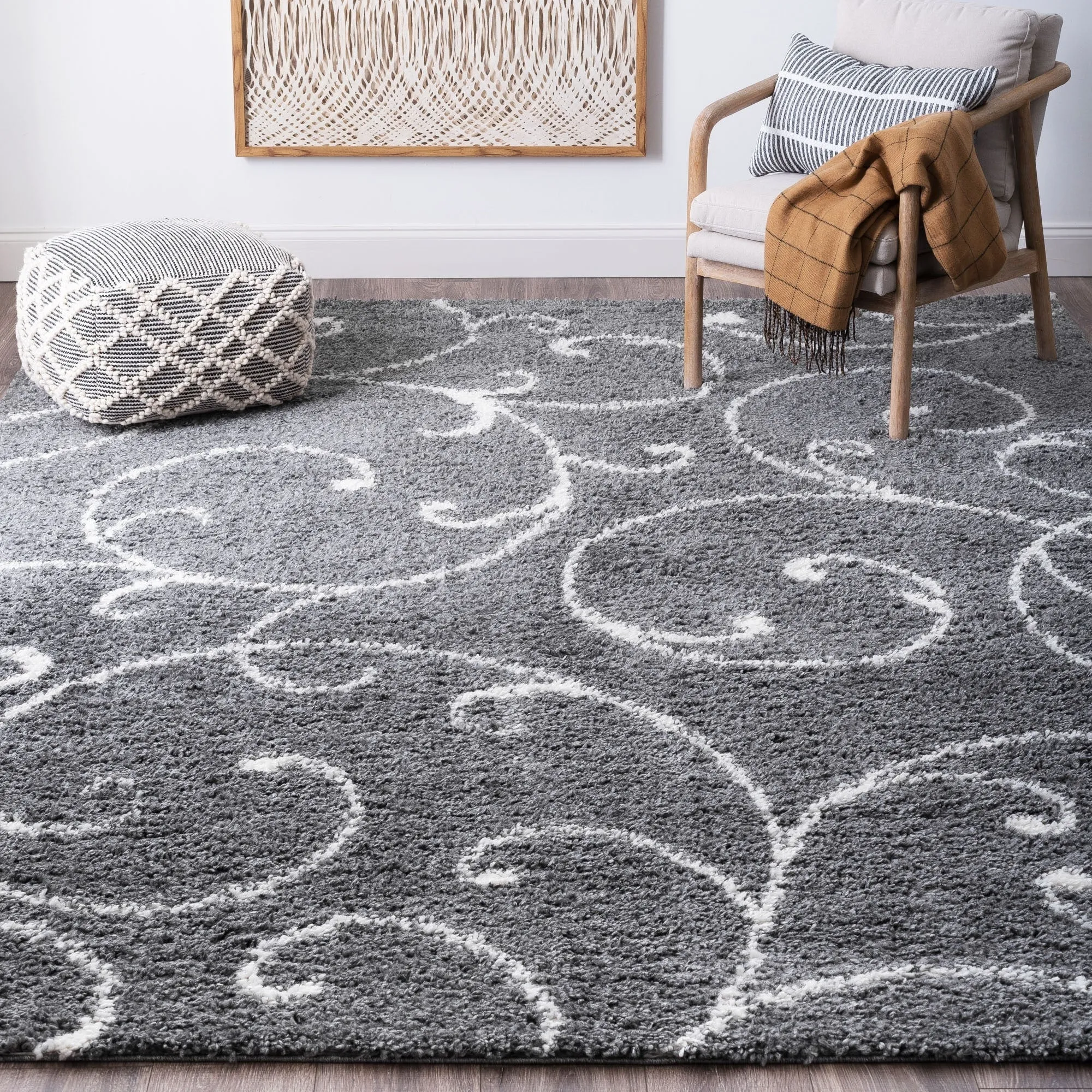 Sohni Shag Farmhouse Floral Indoor Area Rug