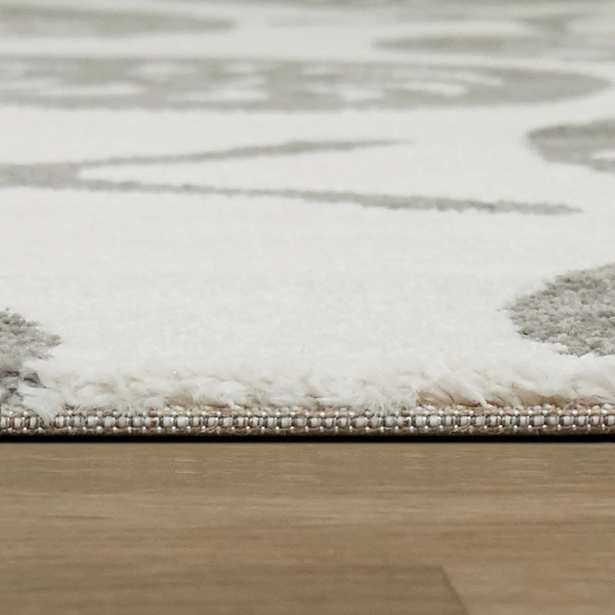 Stafford Nautilus Medallion Coastal Nautical Area Rug