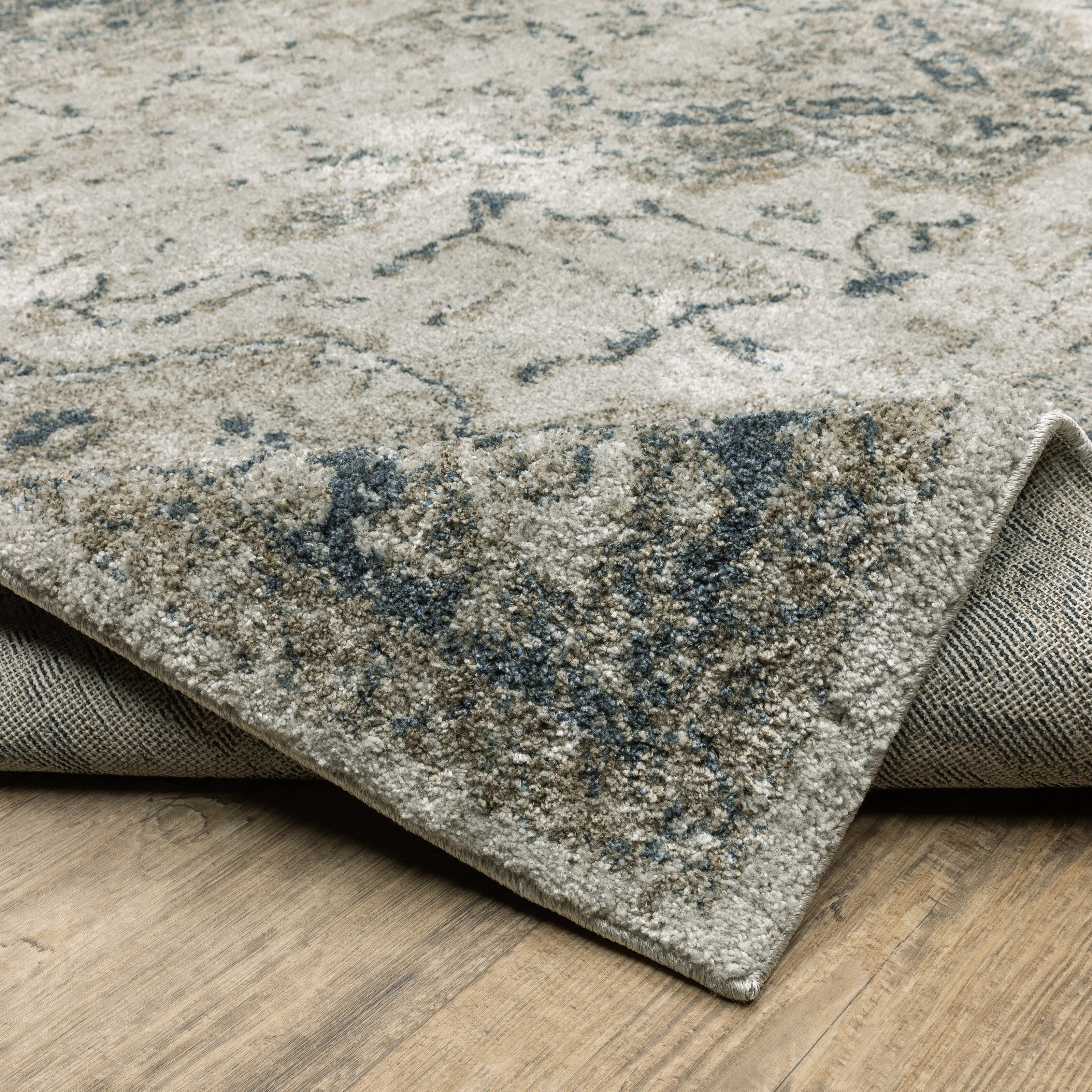 Style Haven Archer Vintage Medallion Gray/ Blue Indoor Area Rug.