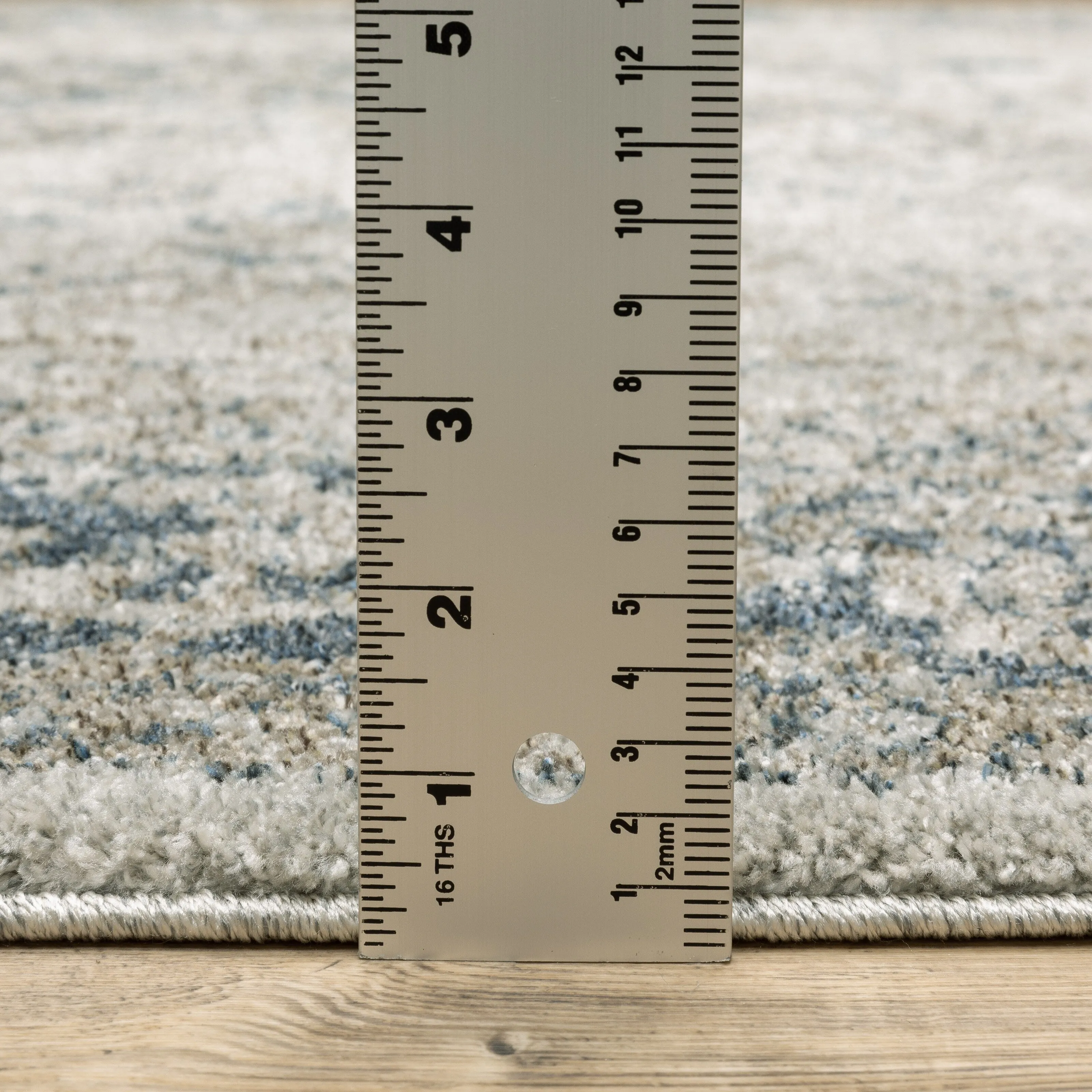 Style Haven Archer Vintage Medallion Gray/ Blue Indoor Area Rug.