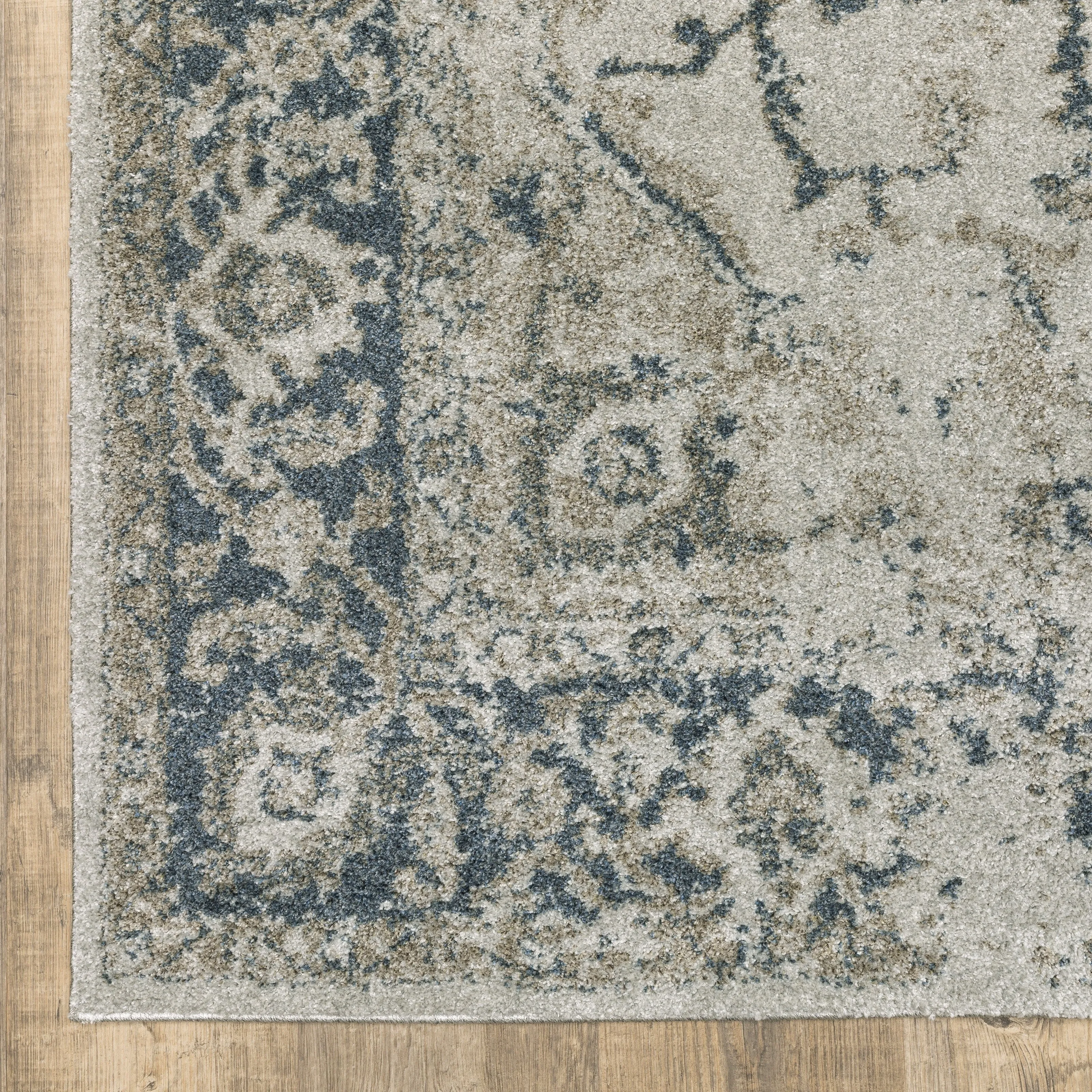 Style Haven Archer Vintage Medallion Gray/ Blue Indoor Area Rug.