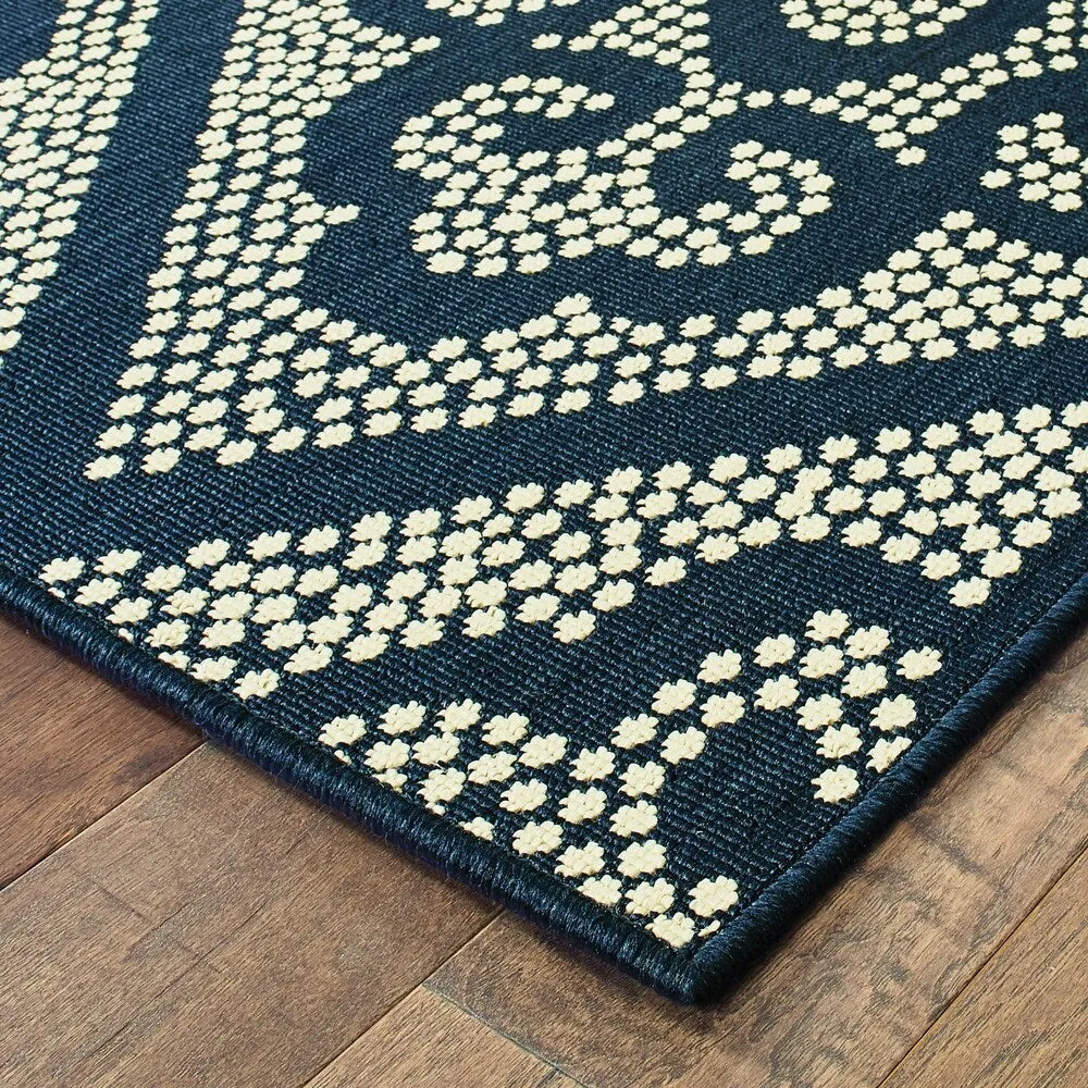 Style Haven Marianna Medallion Lattice Navy/Beige Indoor-Outdoor Rug
