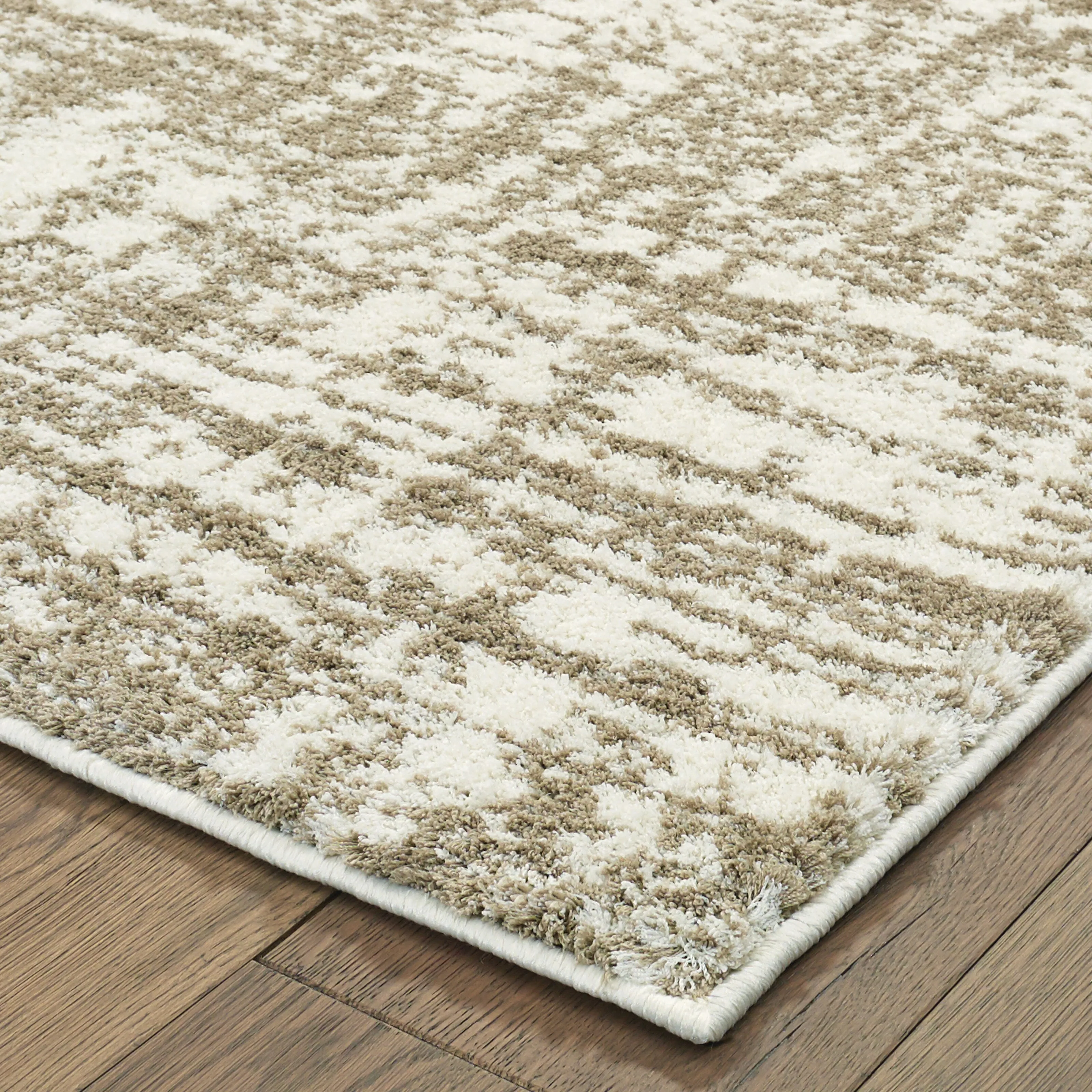 Style Haven Pilo Ivory and Taupe Distressed Area Rug