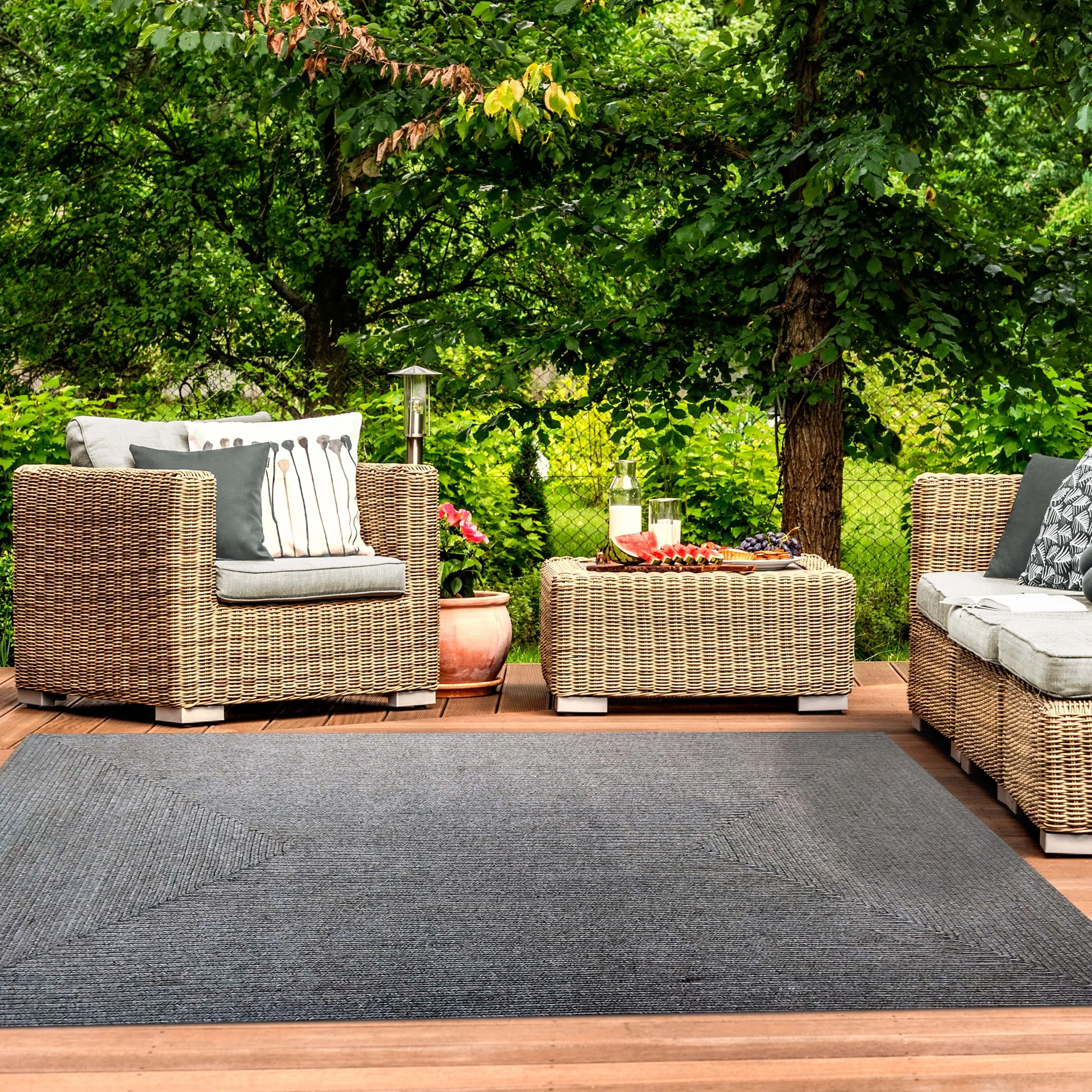 Superior Reversible Solid Modern Rustic Braided Indoor/ Outdoor Area Rug