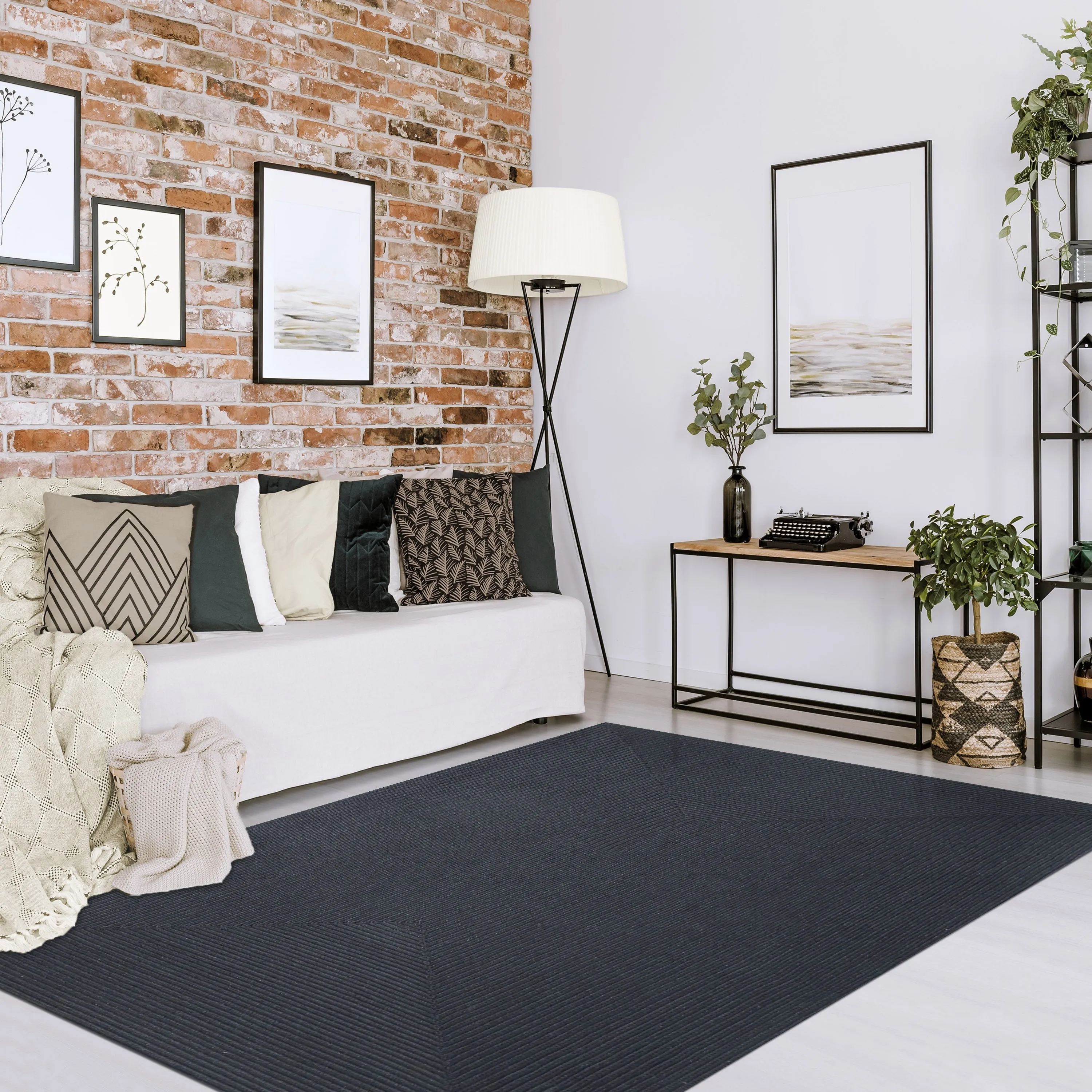 Superior Reversible Solid Modern Rustic Braided Indoor/ Outdoor Area Rug
