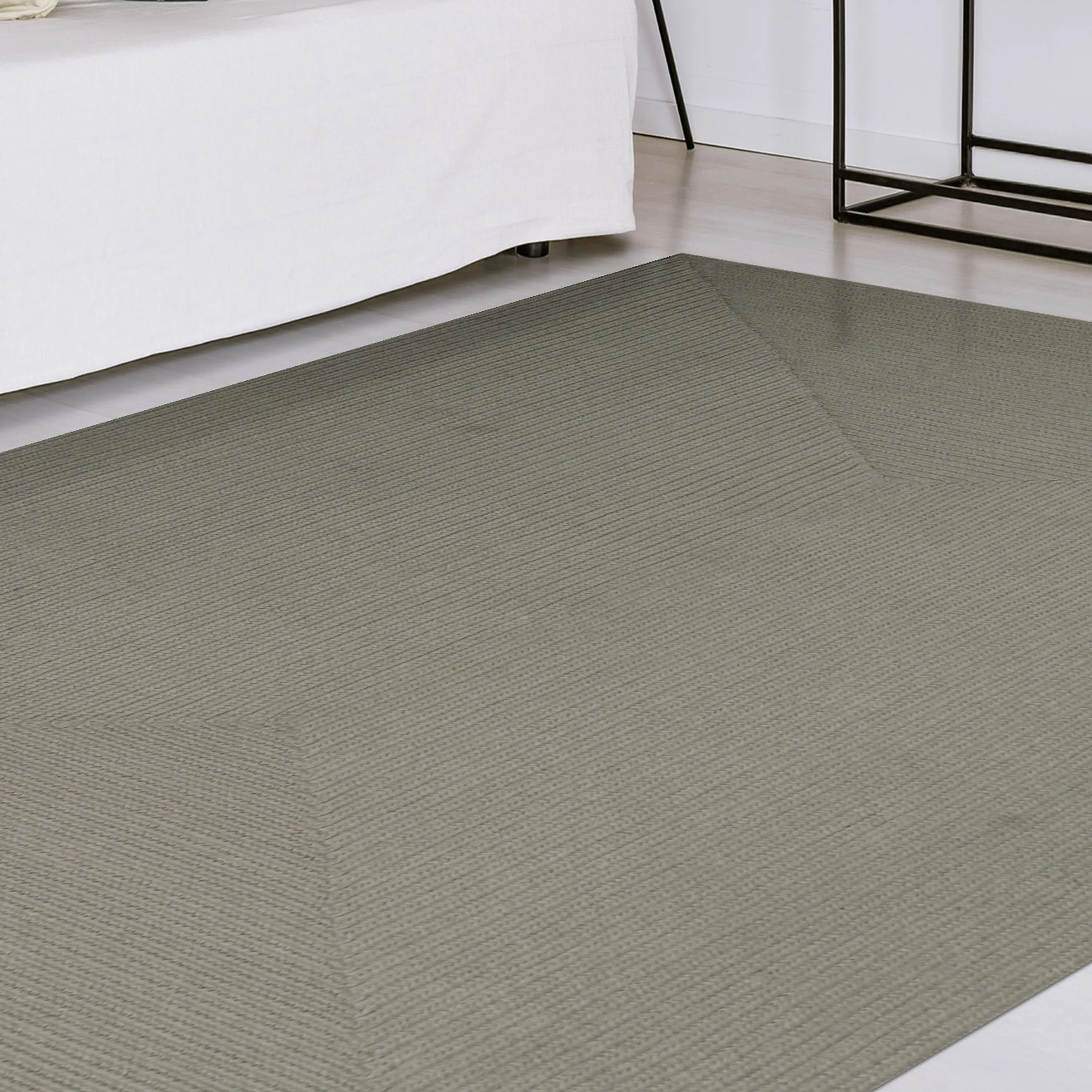 Superior Reversible Solid Modern Rustic Braided Indoor/ Outdoor Area Rug