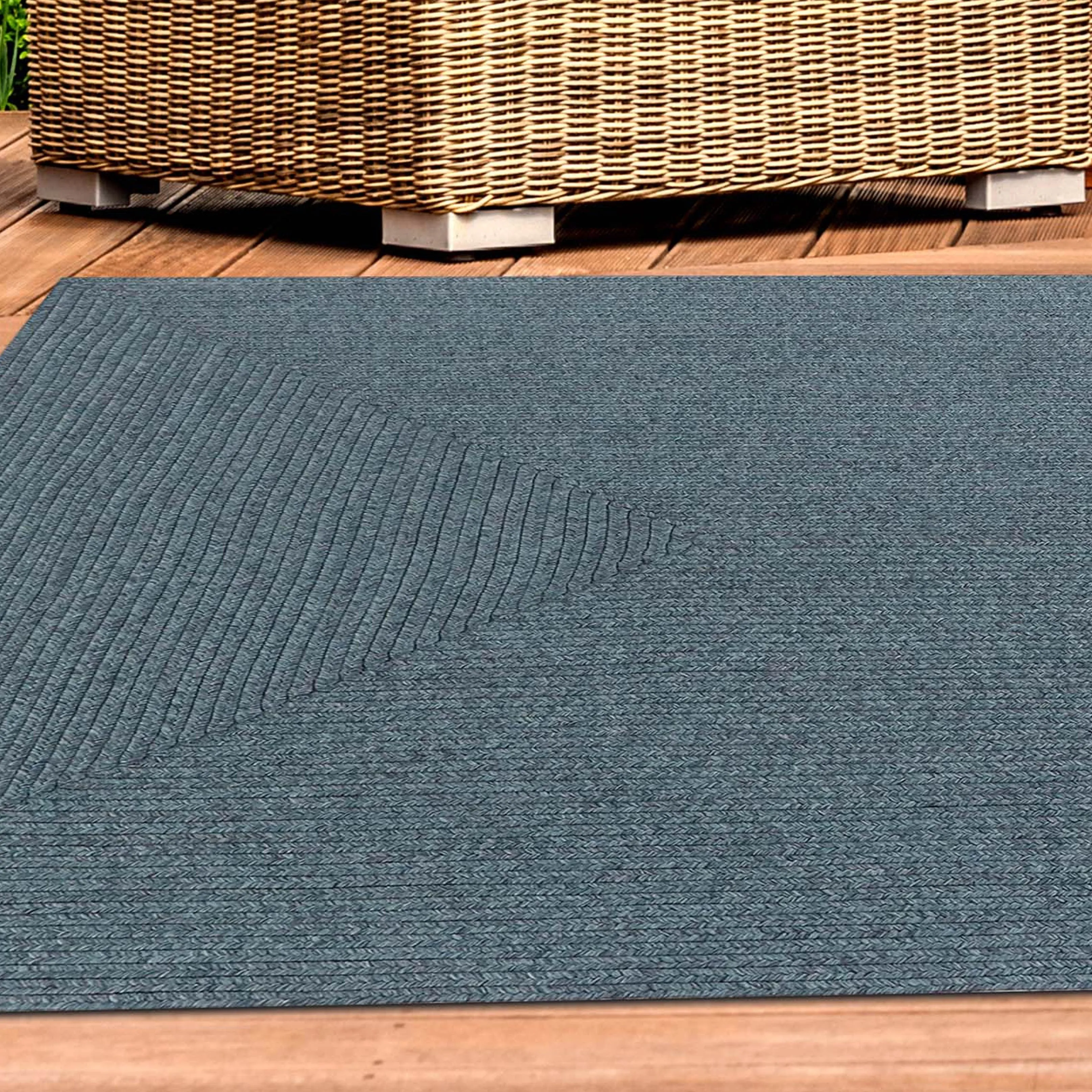 Superior Reversible Solid Modern Rustic Braided Indoor/ Outdoor Area Rug