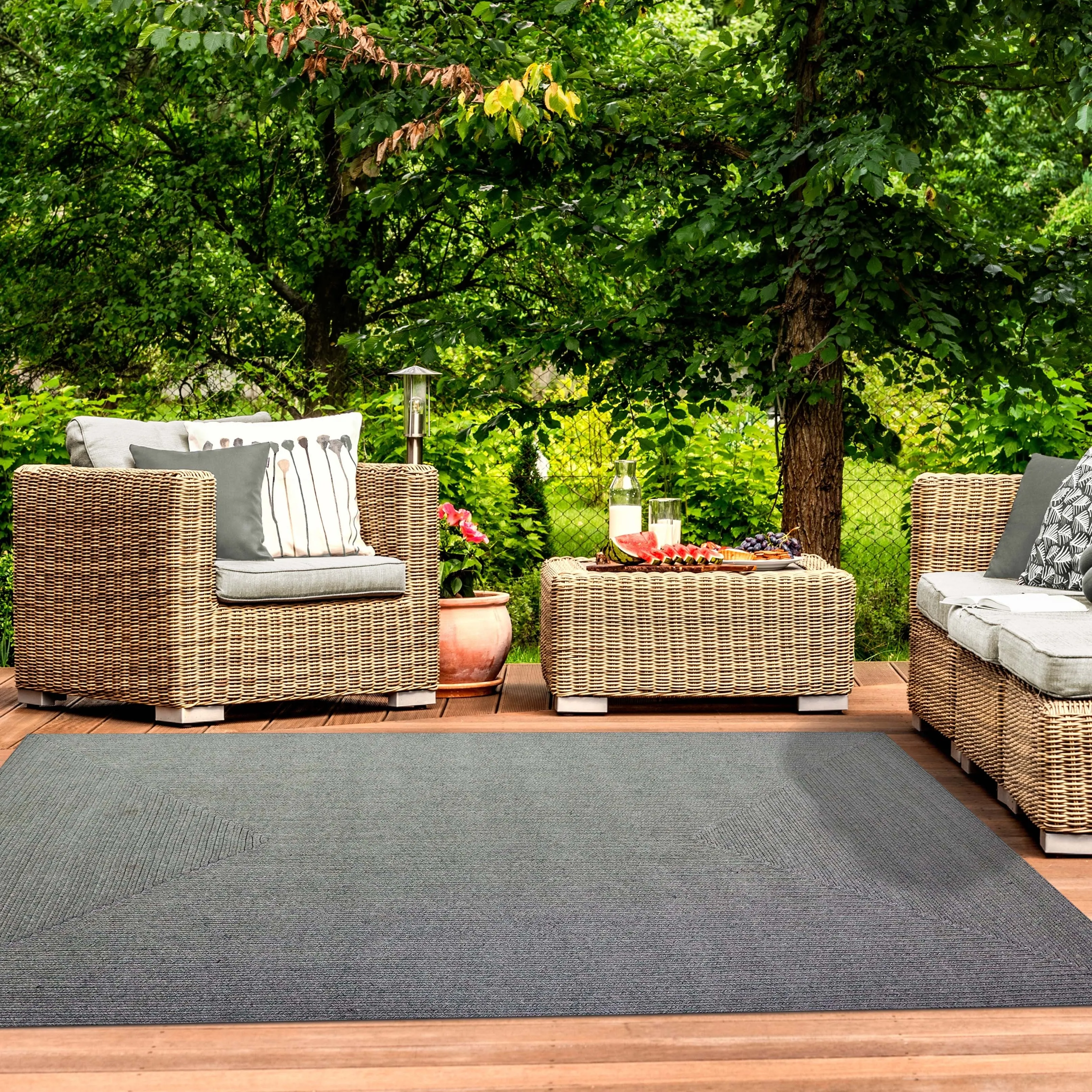 Superior Reversible Solid Modern Rustic Braided Indoor/ Outdoor Area Rug